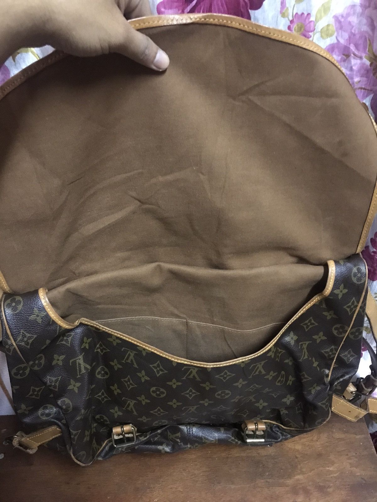 Louis Vuitton Authentic Louis Vuitton Monogram Saumur 43 Size ONE SIZE - 6 Thumbnail