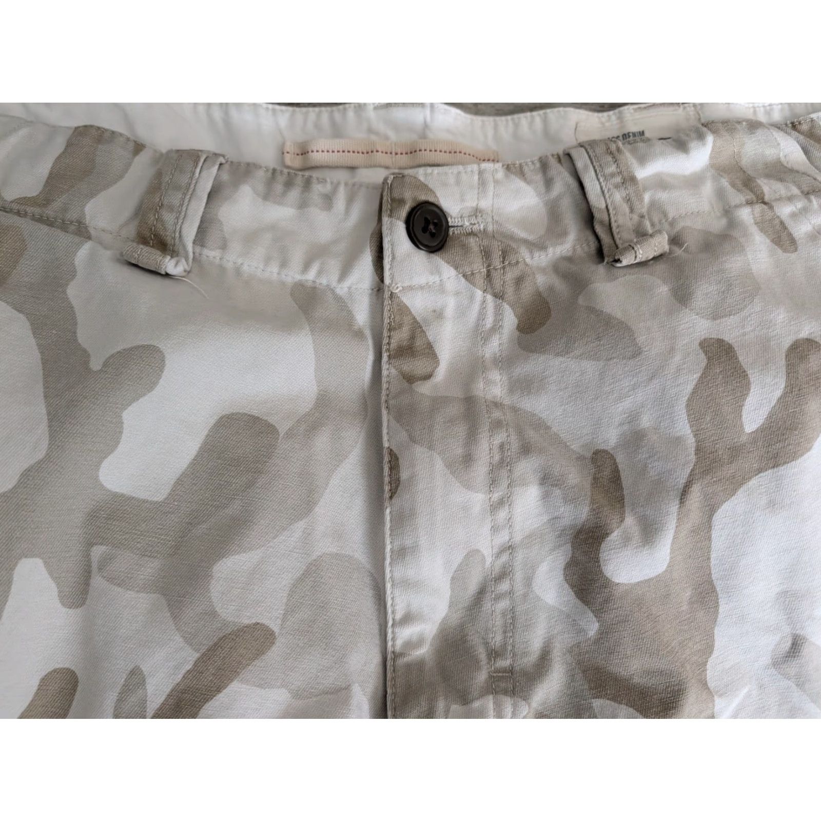 Chaps Chaps Denim Camouflage Cargo Shorts Men 38x10 Workwear EUC Size US 38 / EU 54 - 2 Thumbnail