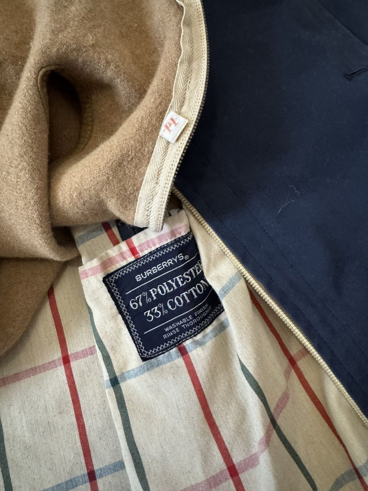 Burberry 60S Vintage Burberrys Nova Check Coat With Underlay Navy Size US L / EU 52-54 / 3 - 16 Thumbnail