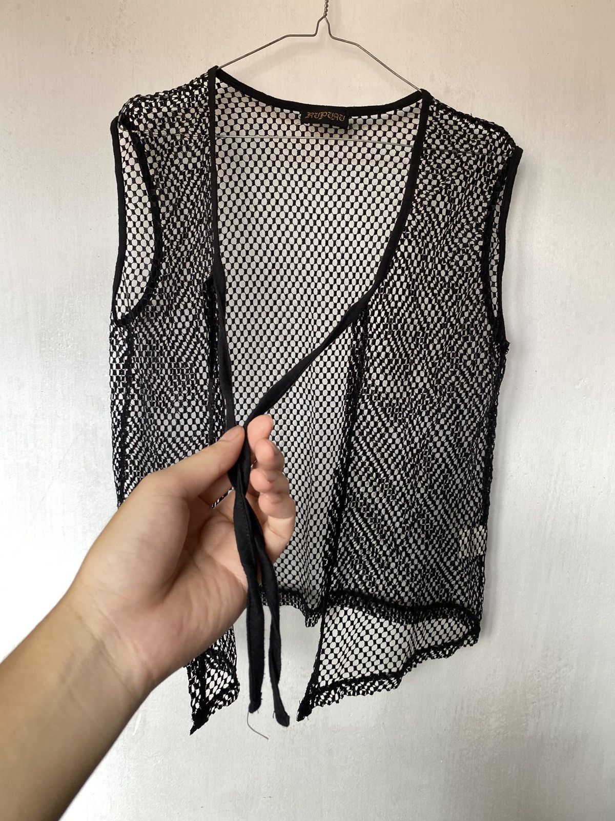 If Six Was Nine × Japanese Brand × Le Grande Bleu (L.G.B.) Rupuau Fishnet Sleeveless Top Size US M / EU 48-50 / 2 - 3 Thumbnail