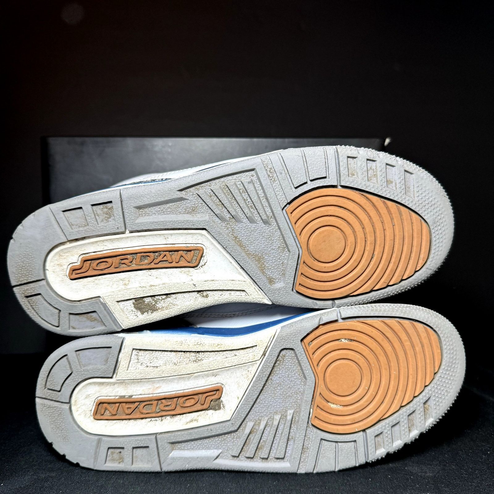 Jordan Brand × Nike Size 5 Air Jordan 3 Retro GS Washington Wizards Men's Shoes Size US 5 / EU 37 - 6 Thumbnail