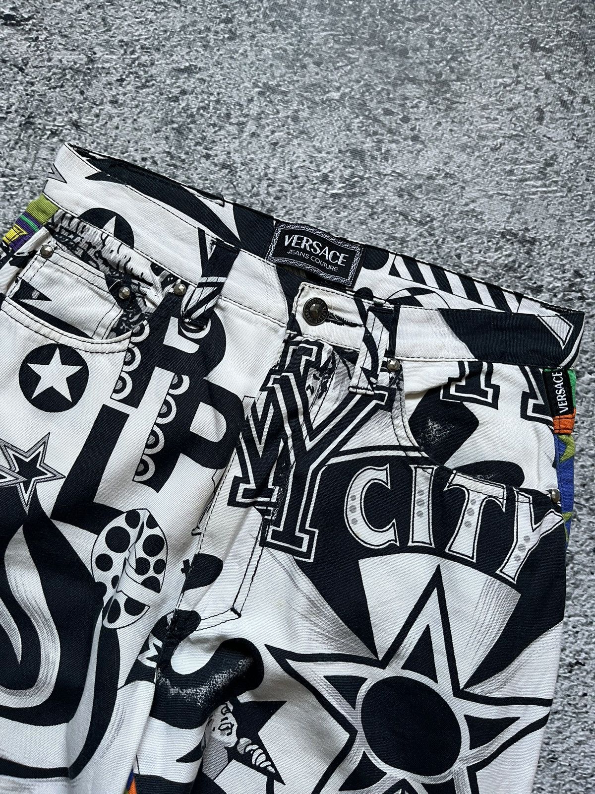 Versace × Versace Jeans Couture × Versus Versace 80’s New York City all print denim jeans pants rare archive Size 31" - 9 Thumbnail