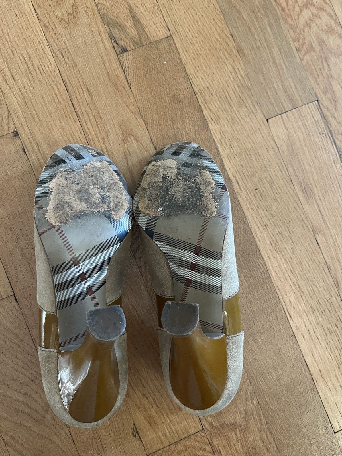 Burberry Woman’s Burberry Heels size 6.5 with dust bag Size US 6.5 / IT 36.5 - 3 Thumbnail