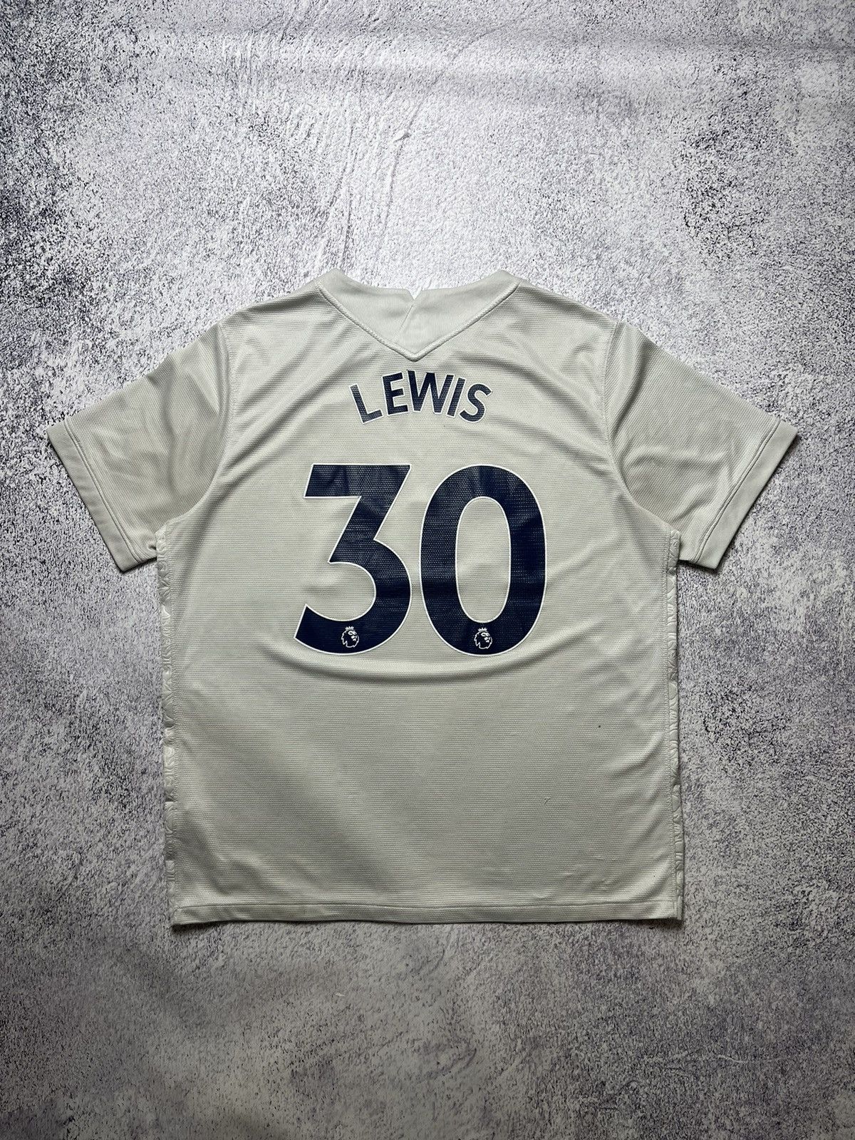 Nike × Vintage Vintage Tottenham Hotspur 30 Lewis Home Shirt 2021/22 Small Size US XL / EU 56 / 4 - 16 Thumbnail