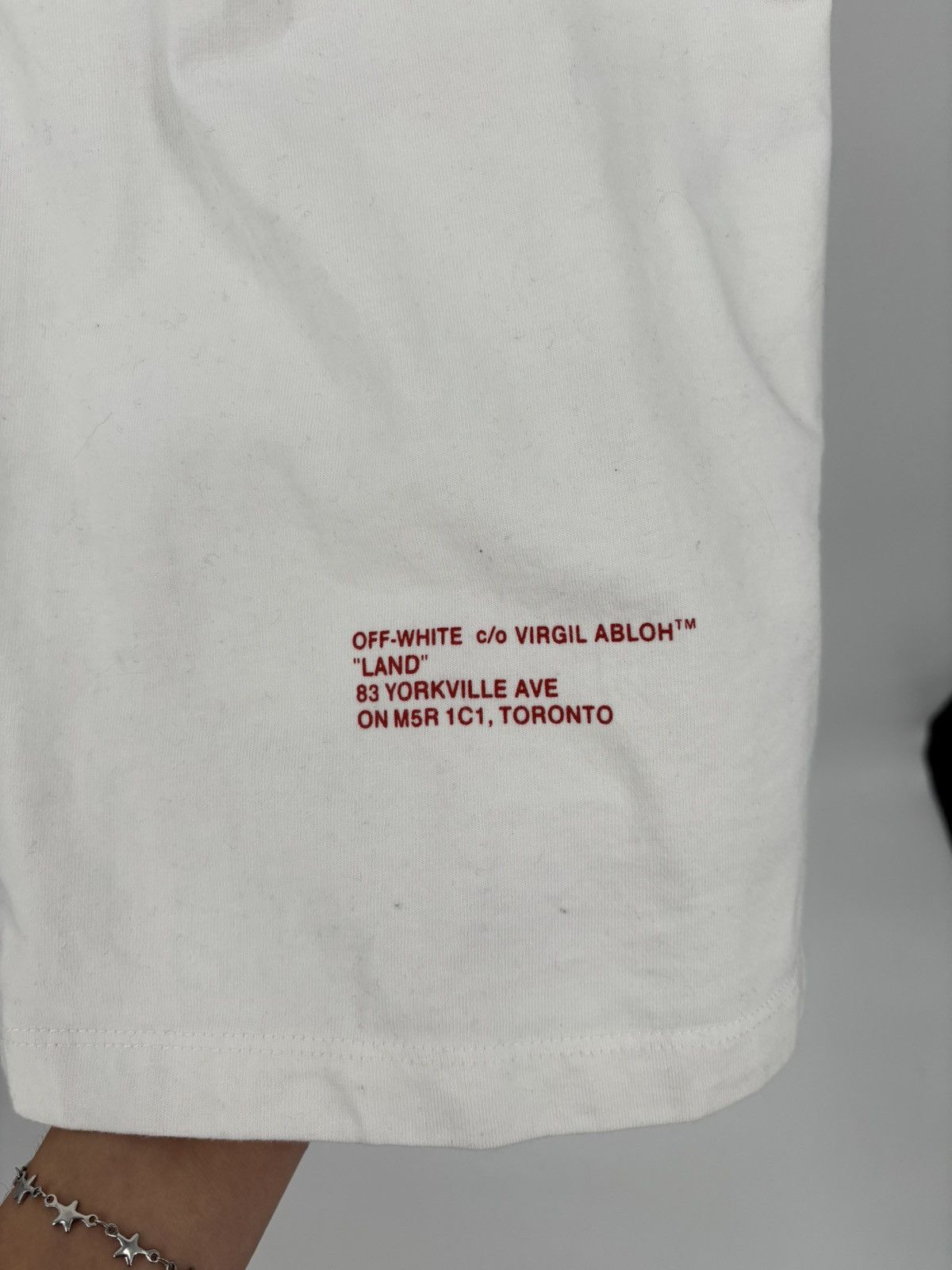 Off-White Off White SS19 Red Logo Tshirt Size US L / EU 52-54 / 3 - 4 Thumbnail
