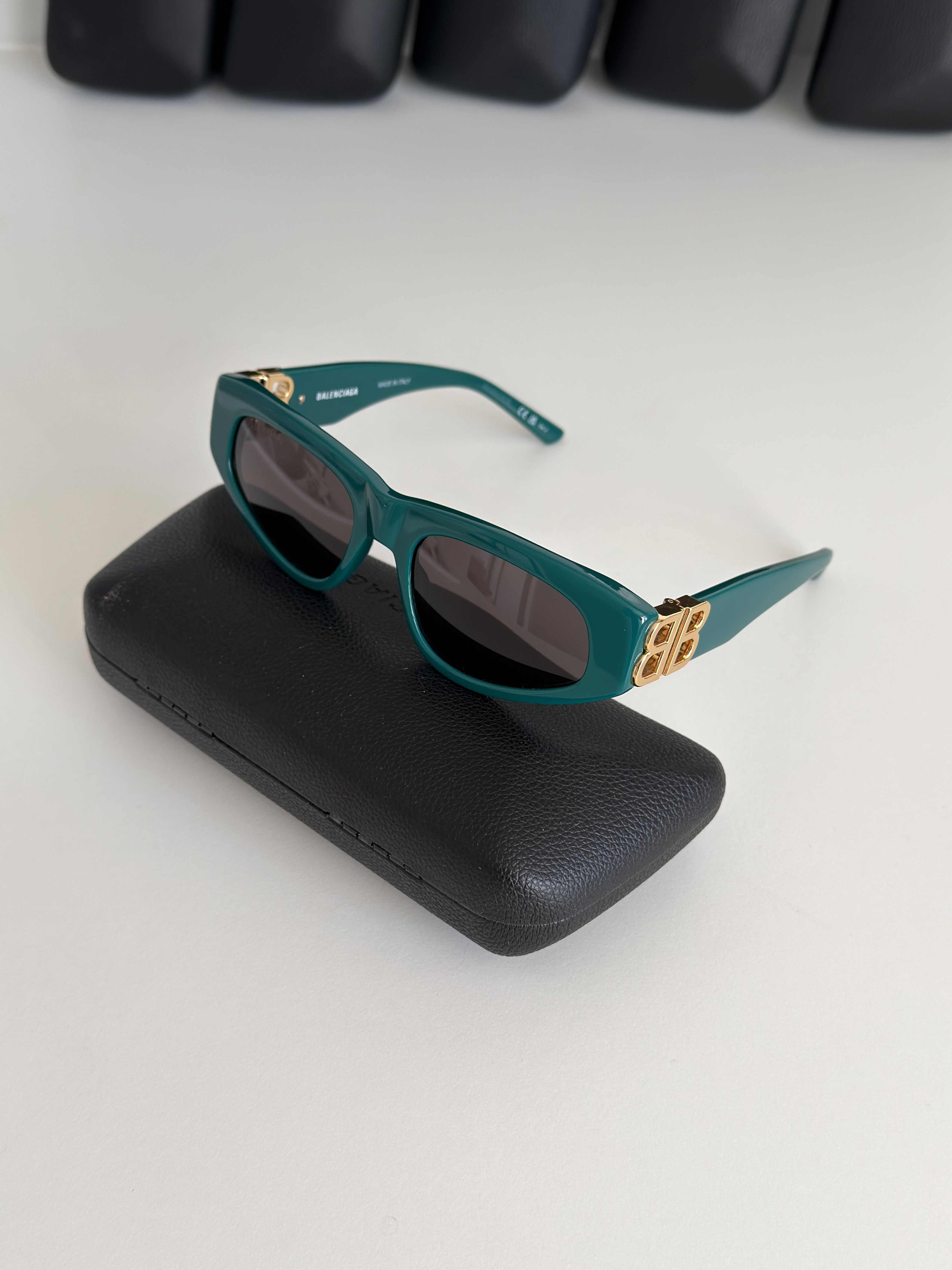 Balenciaga Balenciaga BB Logo Sunglasses Size ONE SIZE - 3 Thumbnail