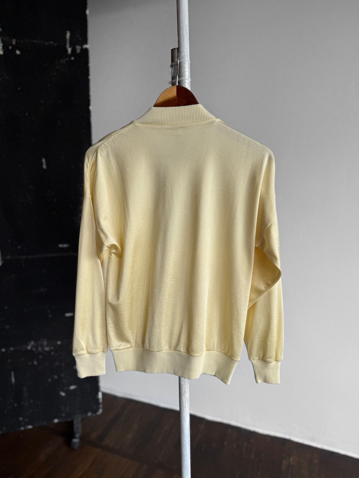Puma × Vintage Puma Womens Vintage 80s/90s Yellow Long Sleeve Top Shirt Y2K Size S / US 4 / IT 40 - 2 Thumbnail