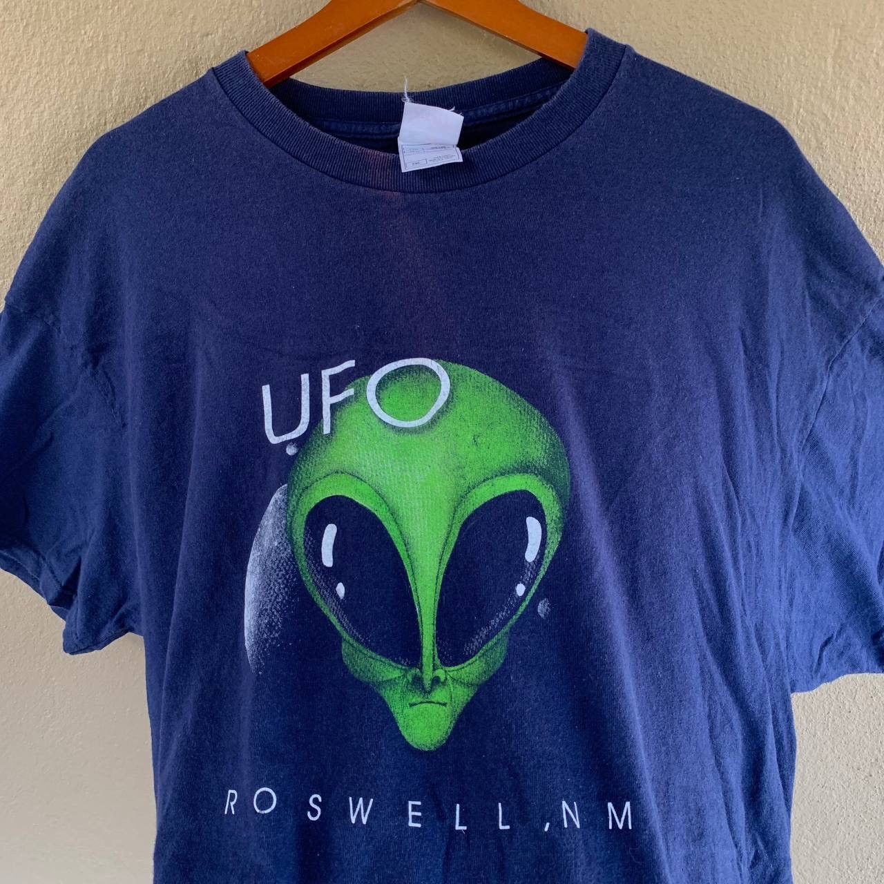 Alien Workshop Thrashed Vintage UFO Alien Zone Tees Size US XL / EU 56 / 4 - 3 Thumbnail