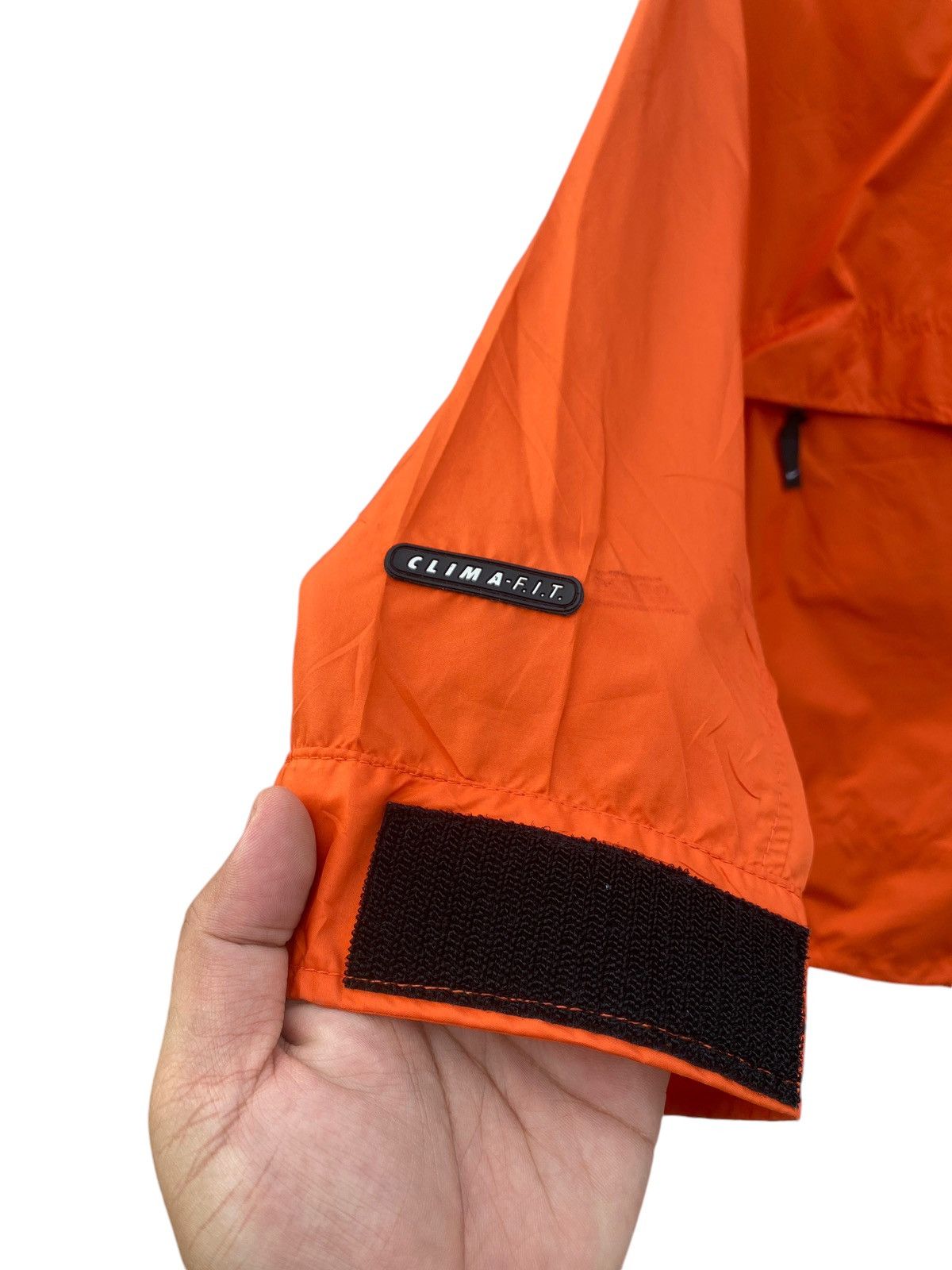 Nike Vintage Nike Windbreaker Jacket Size US M / EU 48-50 / 2 - 7 Thumbnail