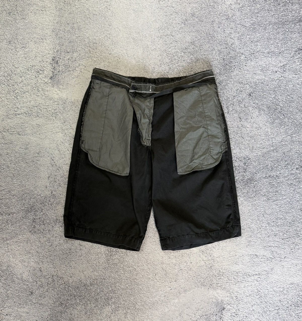 C.P. Company Vintage C.P. Company Men Chino Bermuda Shorts Sportswear 46 Size US 30 / EU 46 - 8 Thumbnail