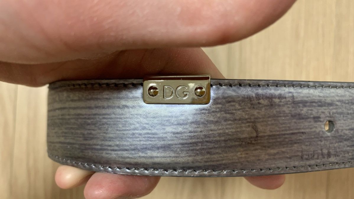 Dolce & Gabbana Dolce & Gabbana FW 2007 Silver Brushed Runway Belt Size 28 - 6 Thumbnail
