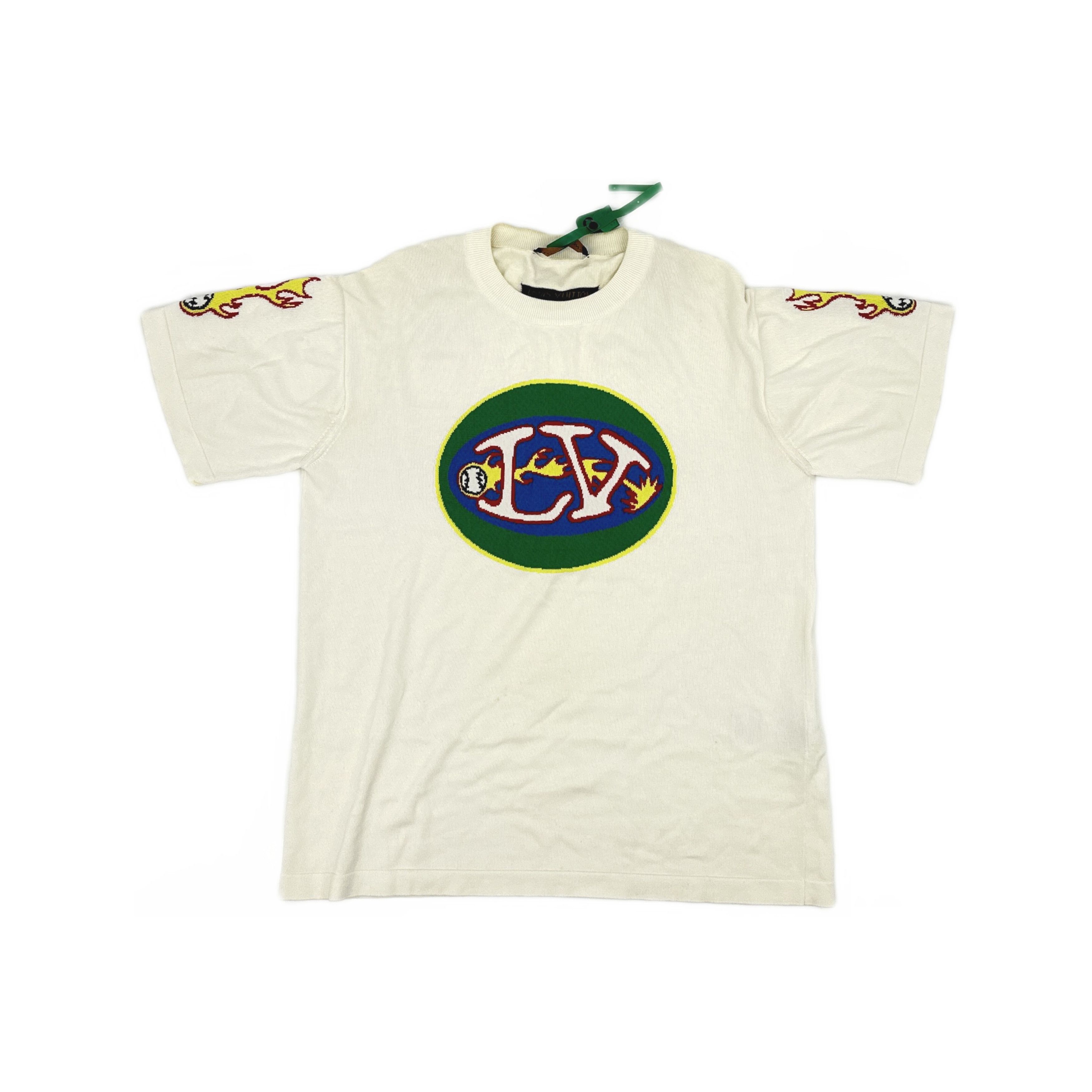 Louis Vuitton Louis Vuitton LV Logo Patch T-Shirt Size XL Size US XL / EU 56 / 4 - 1 Thumbnail