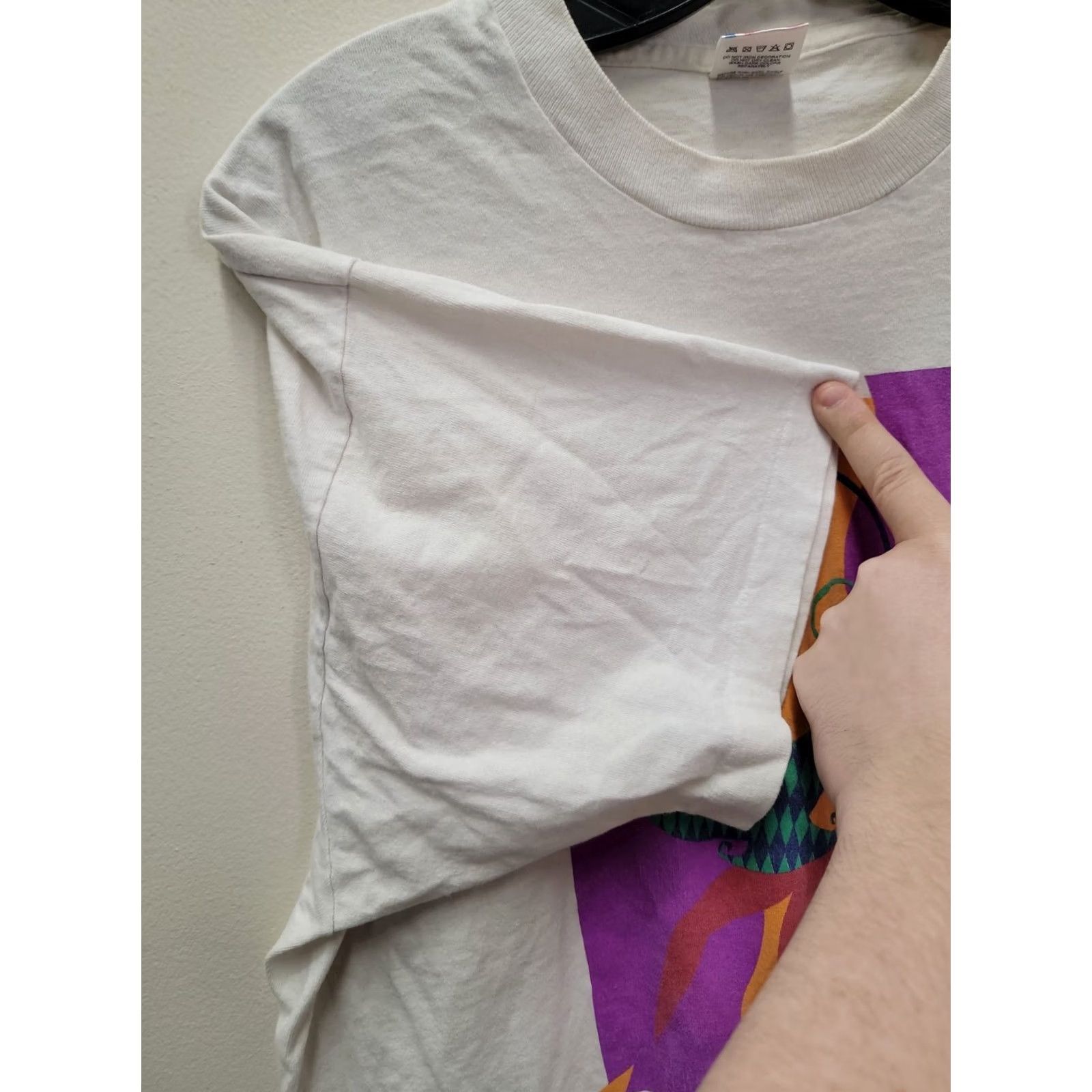 Fruit Of The Loom VINTAGE Fruit of the Loom T-Shirt Shirt White XL Men Graphic 92 Y St. New York City David Niedenthal Mus/City 90s Mems Distressed Size US XL / EU 56 / 4 - 4 Thumbnail