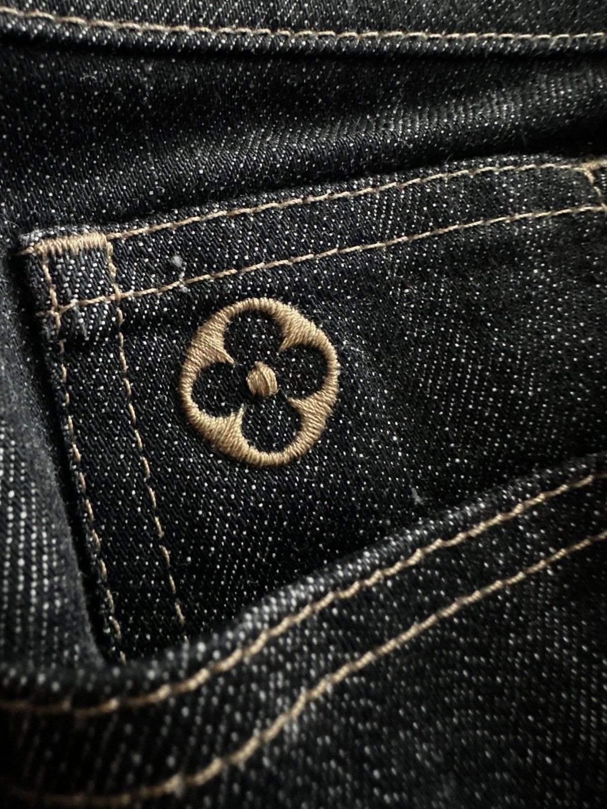 Louis Vuitton Louis Vuitton LV Luxury Jeans Size 28" / US 6 / IT 42 - 8 Thumbnail