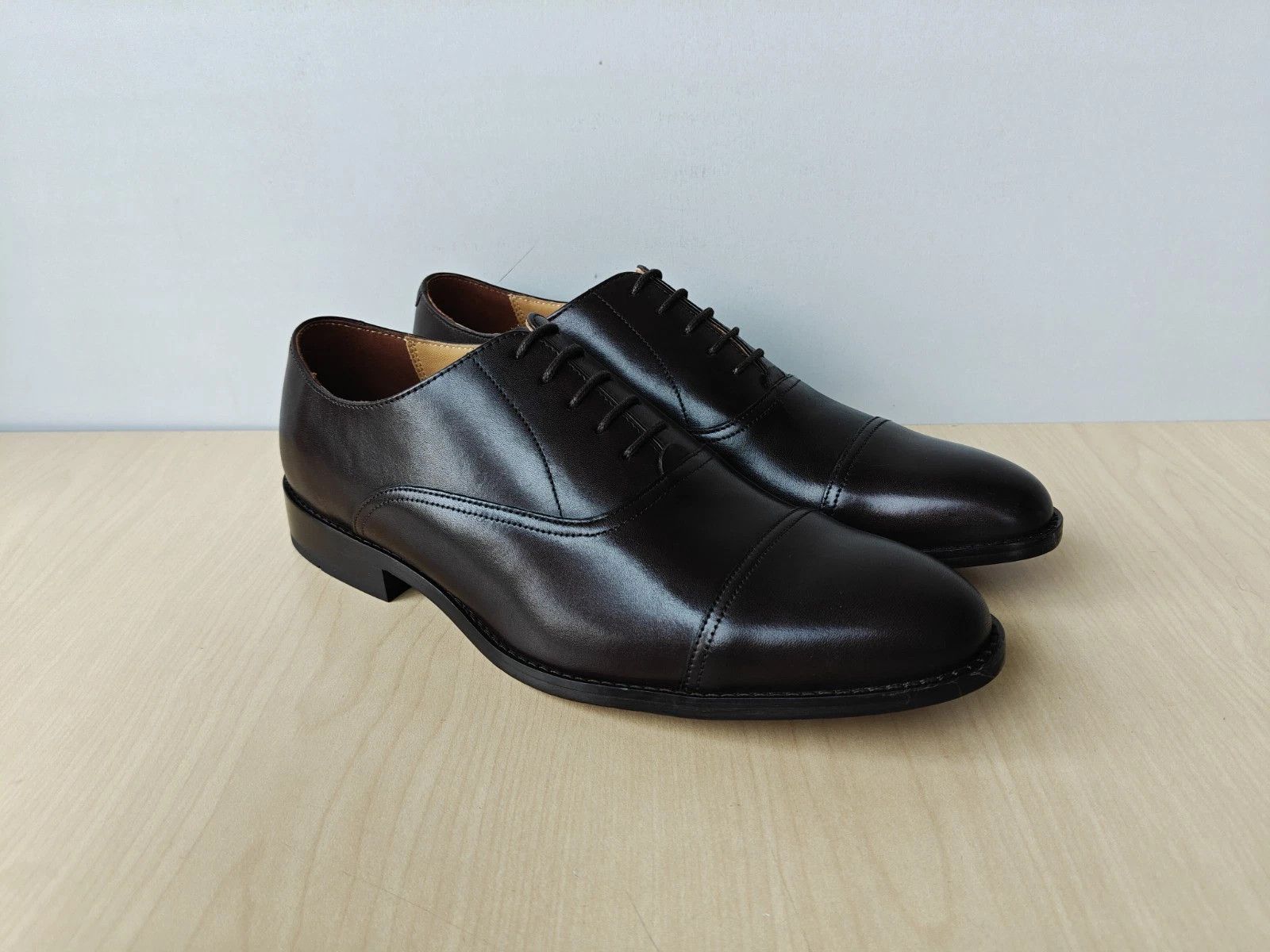 Charles Tyrwhitt Charles Tyrwhitt Men’s Dress Oxford Shoes T / 0032 Size US 9 / EU 42 - 1 Thumbnail