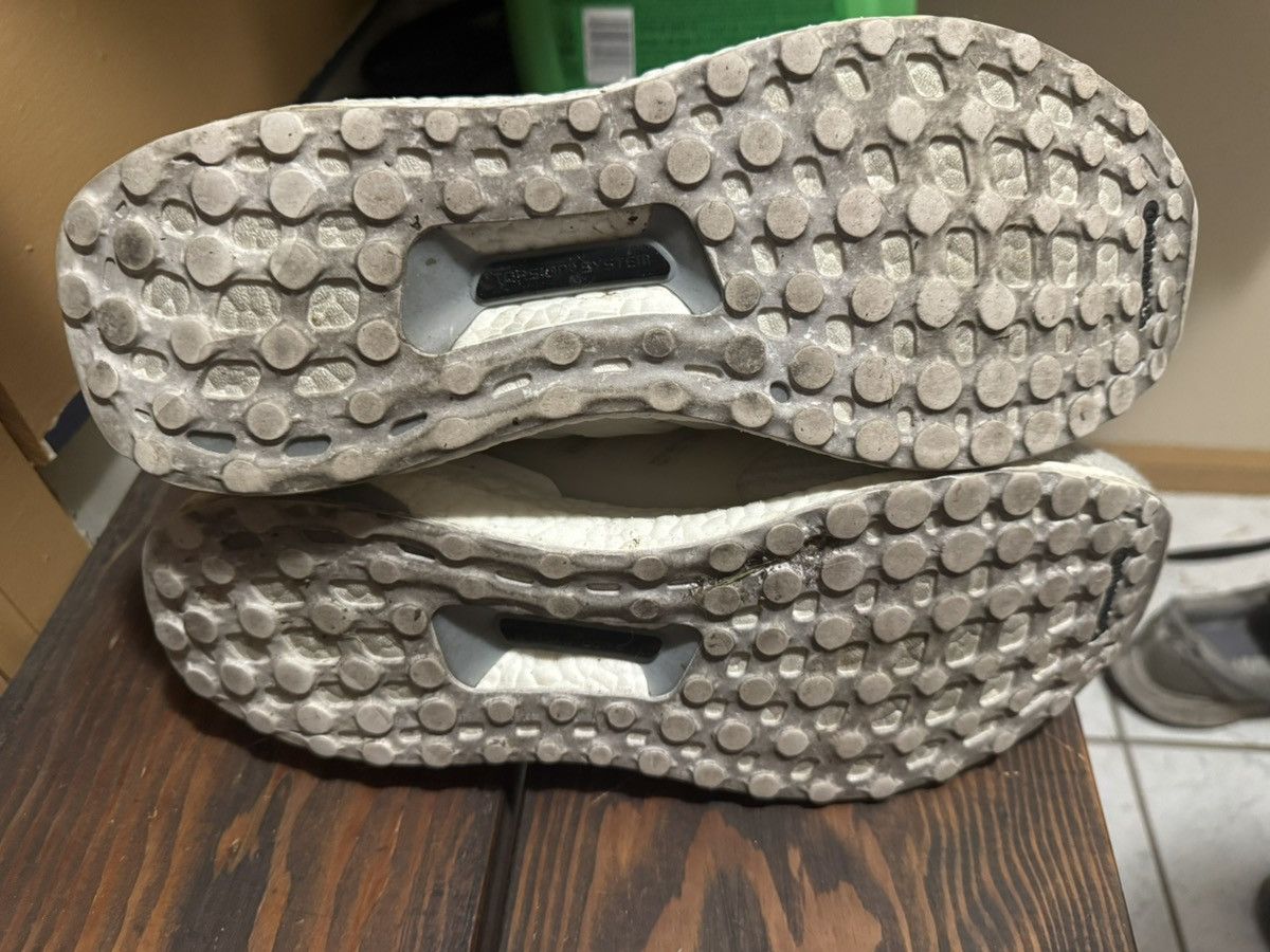Adidas Ultra Boost 3.0 Triple White Size US 10.5 / EU 43-44 - 7 Thumbnail