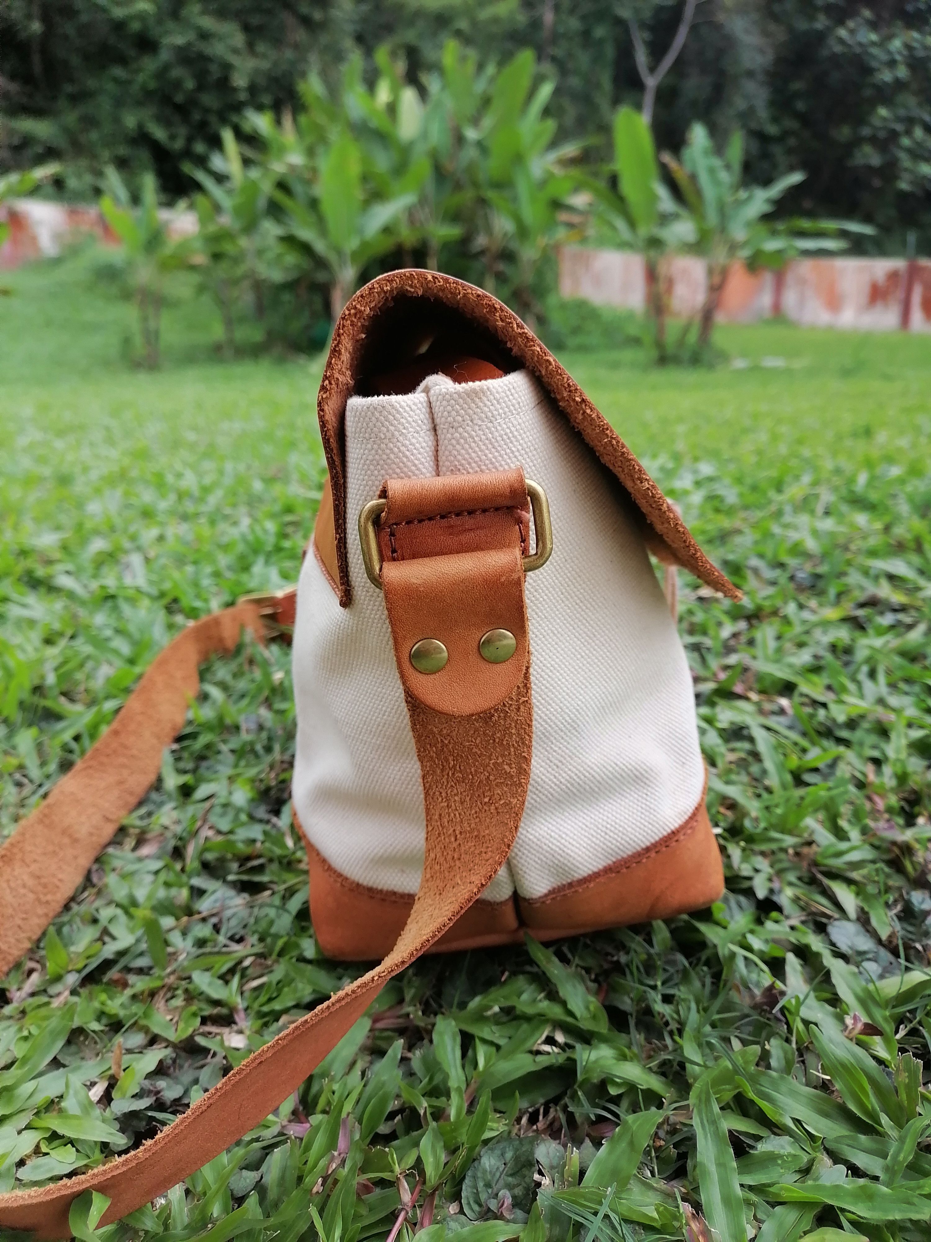 Japanese Brand Butler Verner Sails x Beams Canvas Leather Crossbody Bag Size ONE SIZE - 7 Thumbnail
