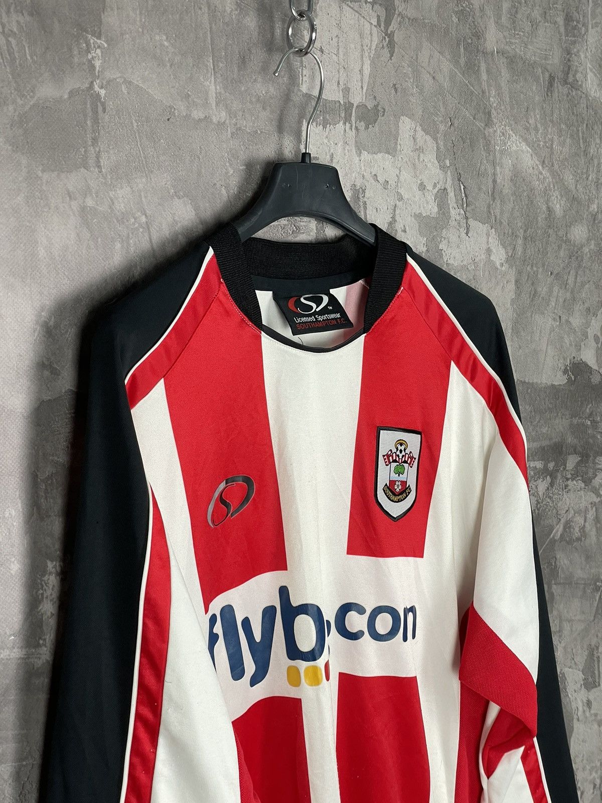 Vintage Southampton Home 2006/2007 Longsleeve soccer jersey size M Size US M / EU 48-50 / 2 - 7 Thumbnail