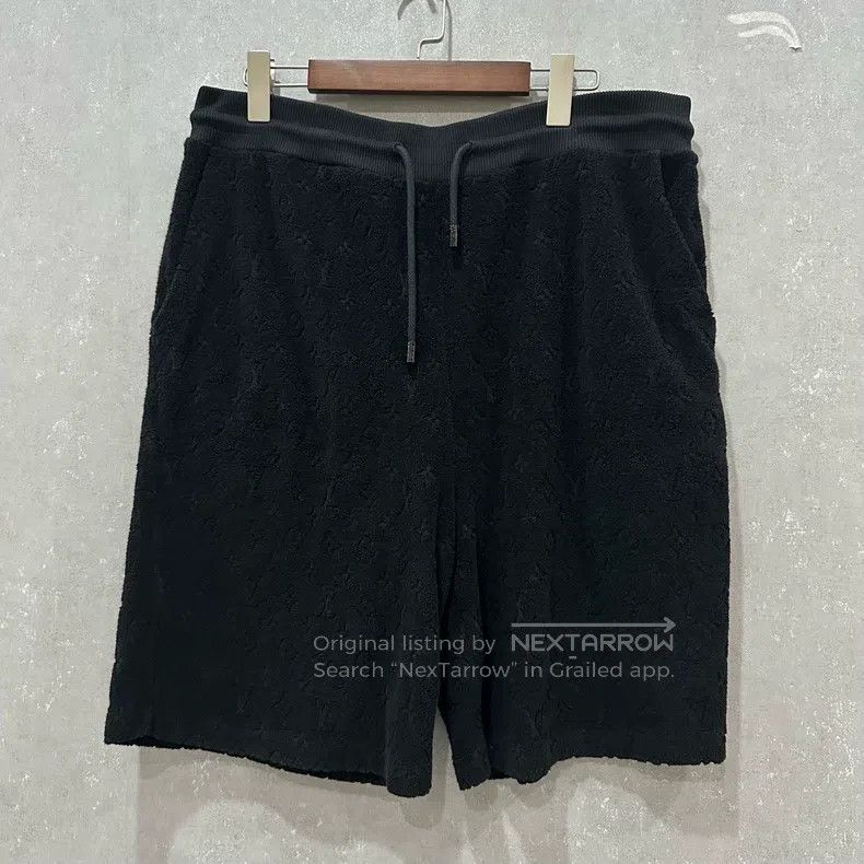 Louis Vuitton Louis Vuitton size xl Full print towel shorts Size US 28 / EU 44 - 1 Thumbnail