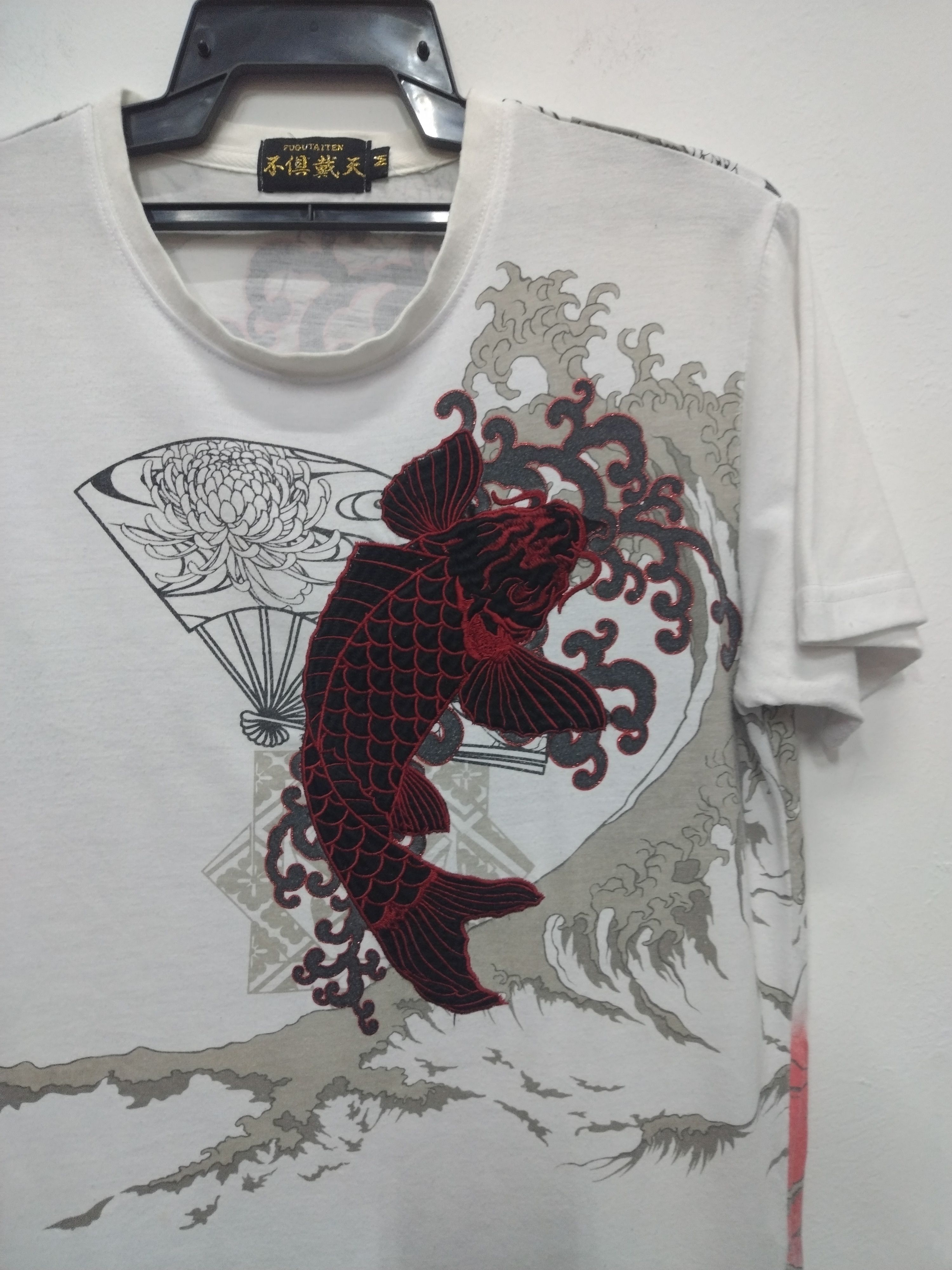 Vintage 🔥Rare Vtg Koi fish japanesse embroidery logo sukajan Tshirt Size US M / EU 48-50 / 2 - 4 Thumbnail