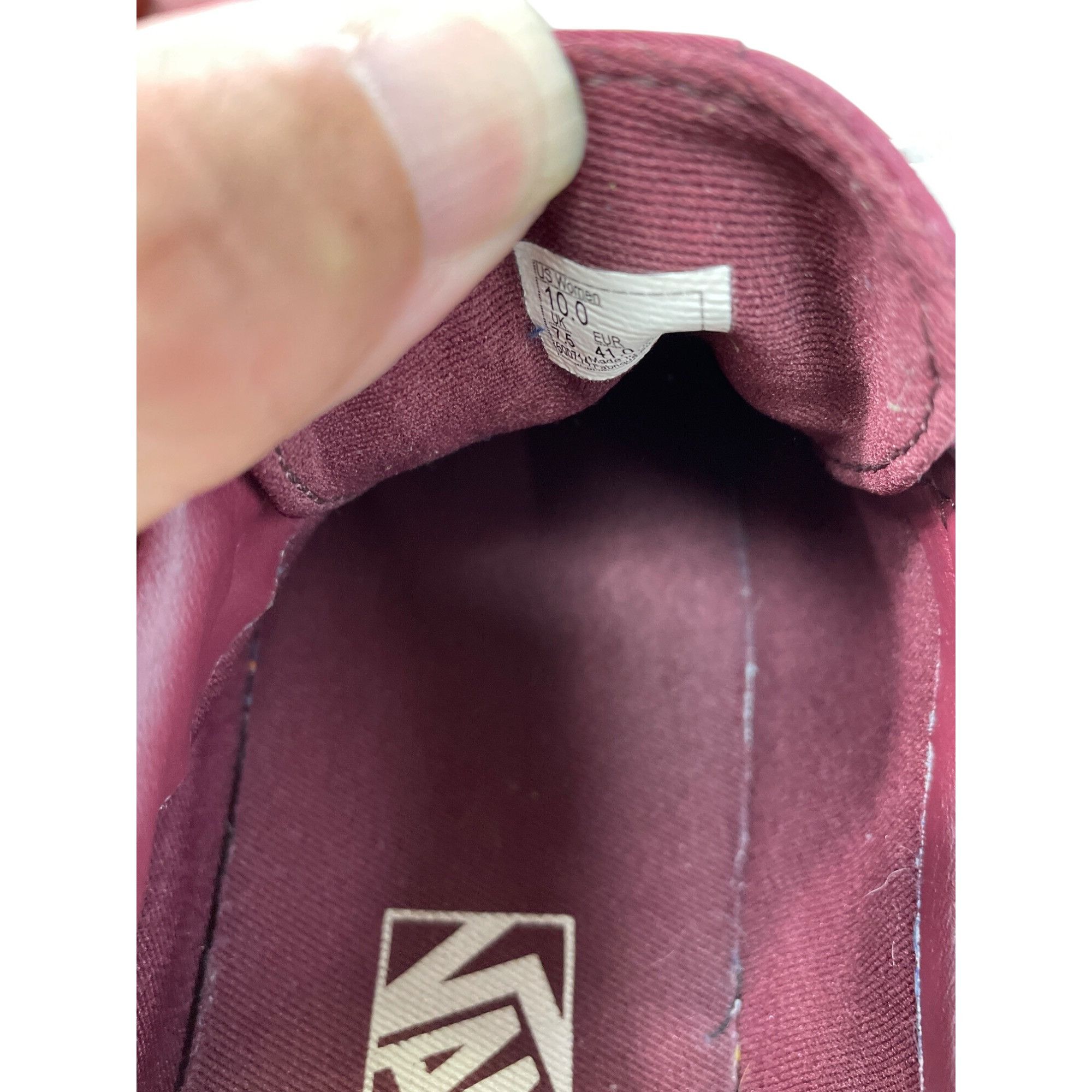 Vans Vans Womens Old Skool Burgundy/White Canvas skate Sneakers S Size US 10 / IT 40 - 7 Thumbnail