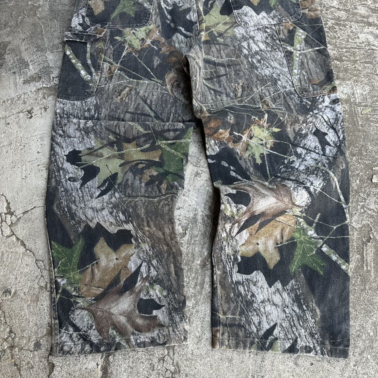 Realtree (39x28) Crazy Vintage Y2K Realtree Camo Carhartt Style Baggy Size US 39 - 3 Thumbnail