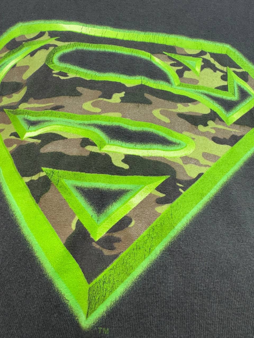 DC Comics × Vintage Vintage DC Comics Shirt Superman 1998 Size US L / EU 52-54 / 3 - 6 Thumbnail