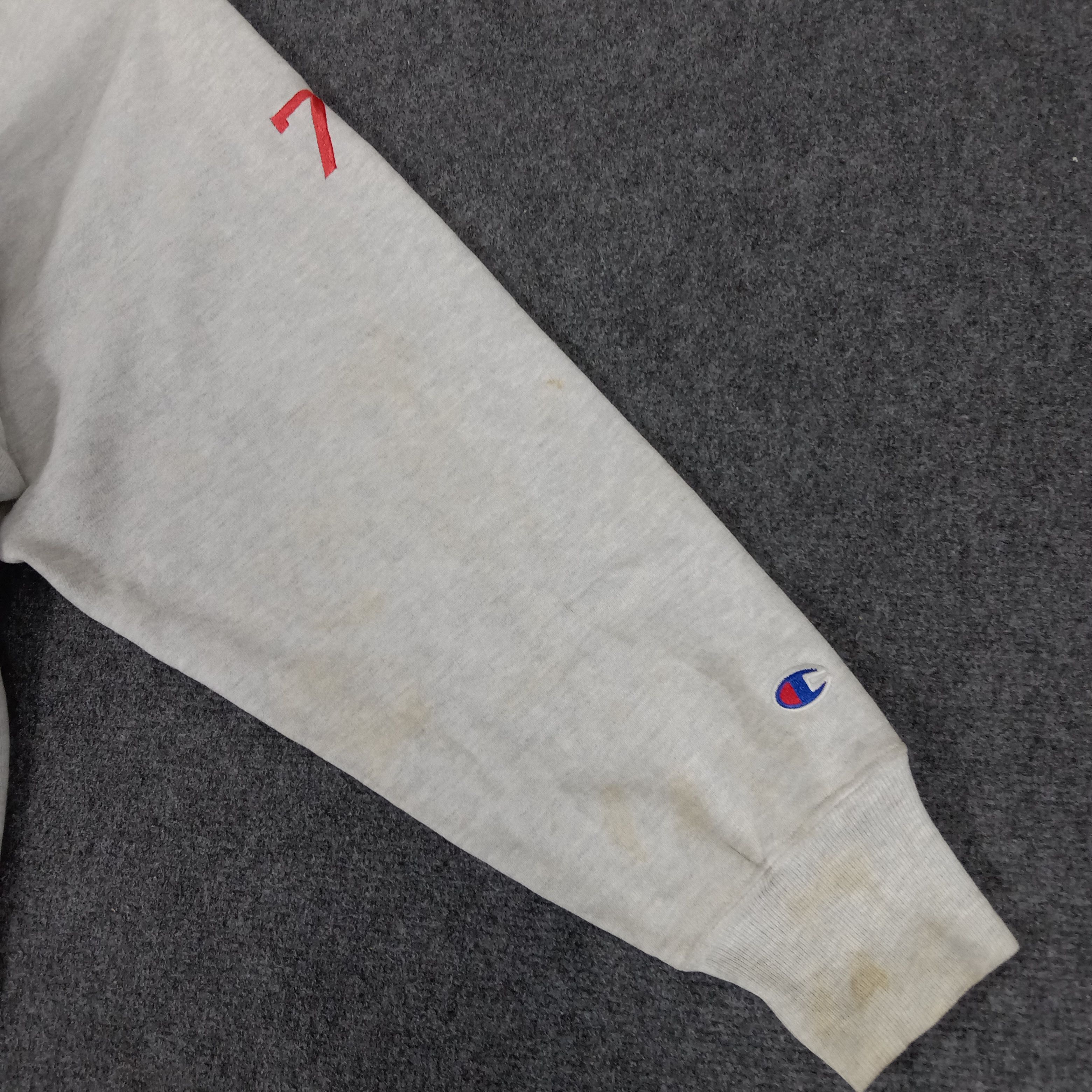 Champion × Vintage Visitation Volleyball American Sport Sweatshirt Size US L / EU 52-54 / 3 - 5 Thumbnail