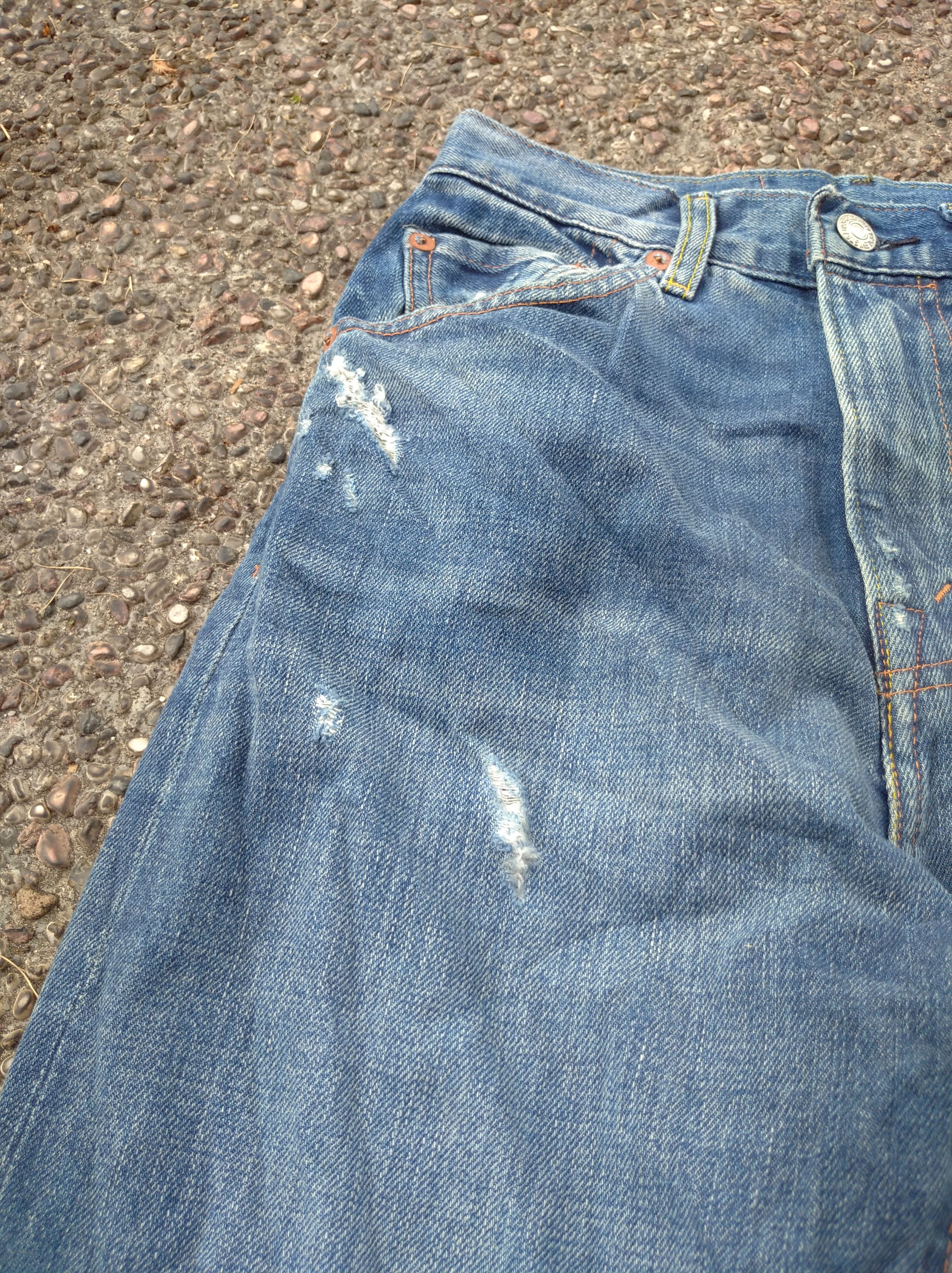 Levi's × Levi's Vintage Clothing Levi's 701 selvedge jeans big E distressed Size US 26 / EU 42 - 8 Thumbnail