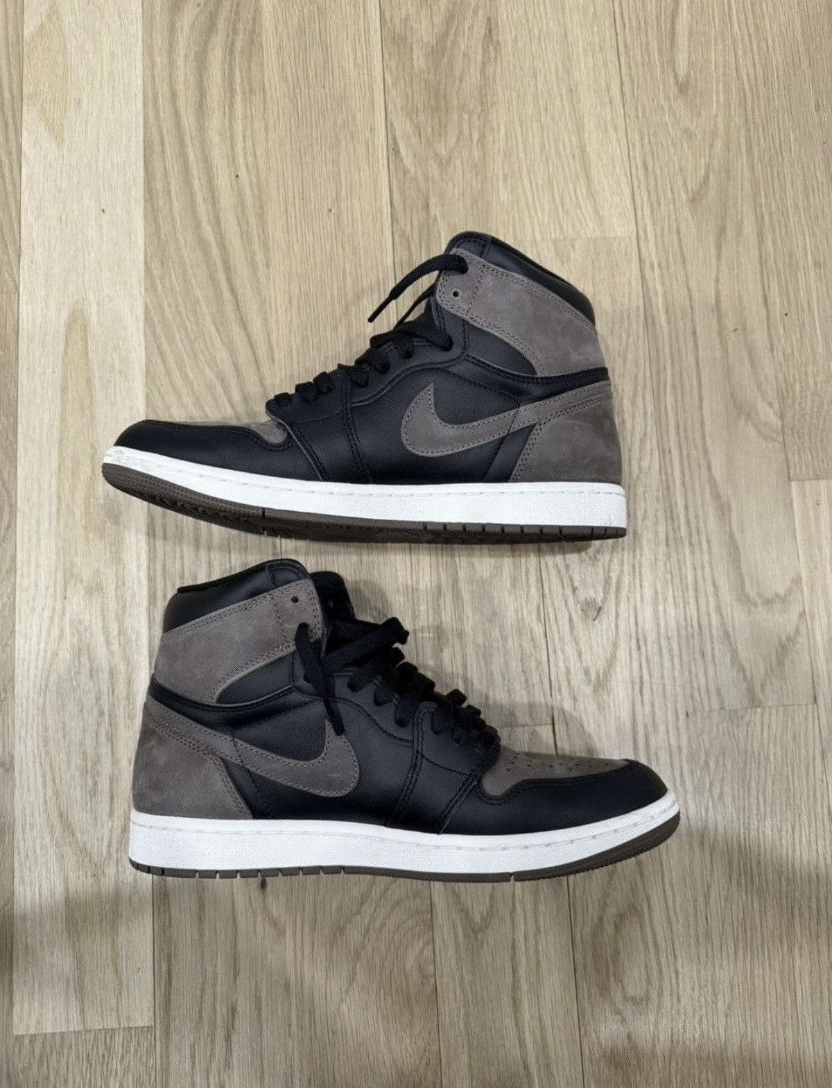 Jordan Brand Jordan 1’s Size US 9.5 / EU 42-43 - 2 Thumbnail