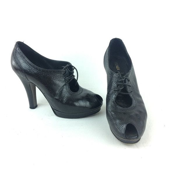 image of Fendi O1Mj1Ld1Sgn0324 Heel Shoes In Black & Brown in Black/Brown, Women's (Size 10)