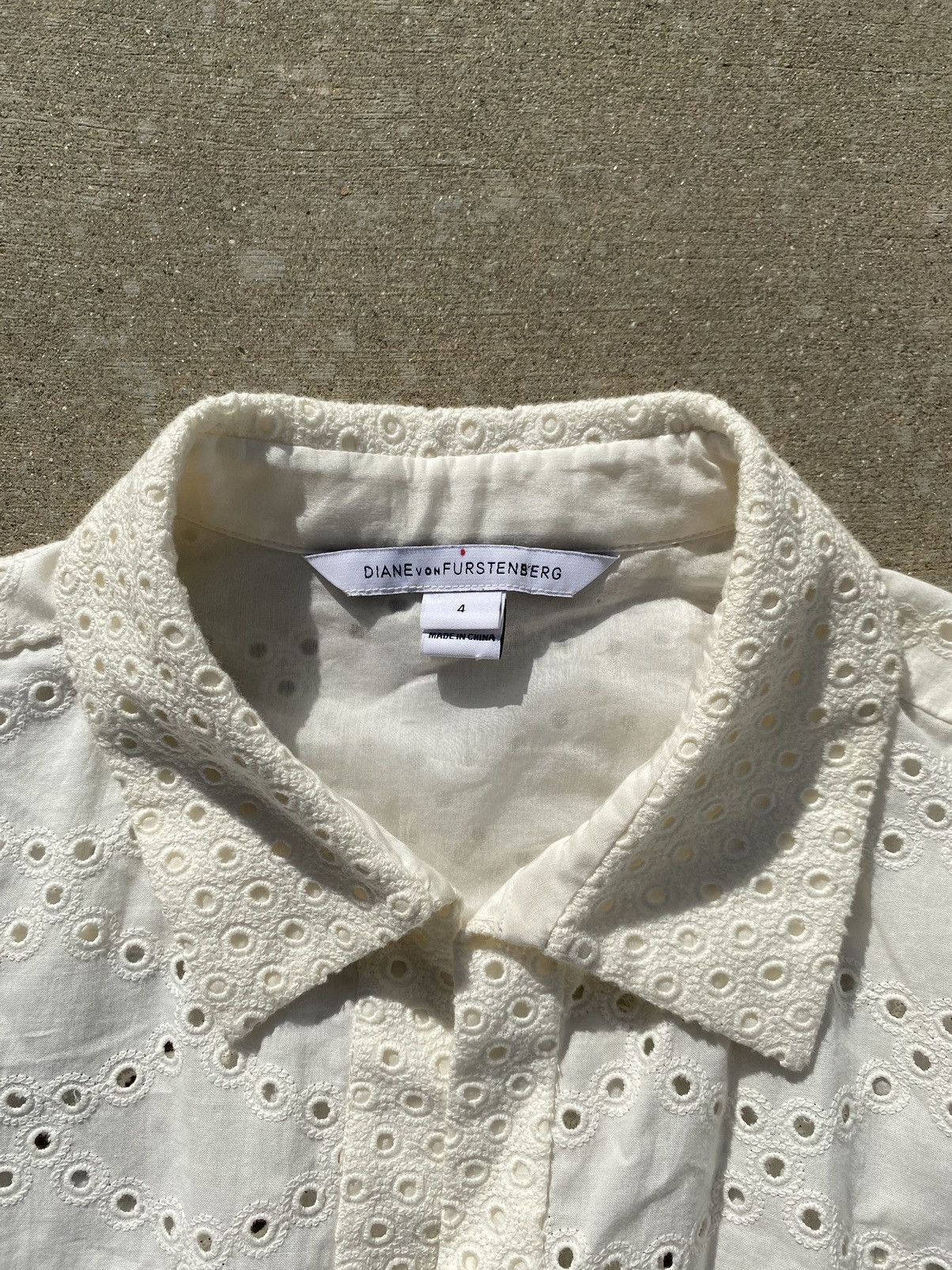 Diane von Furstenberg Diane Von Furstenberg Lace Button Up Size S / US 4 / IT 40 - 2 Thumbnail