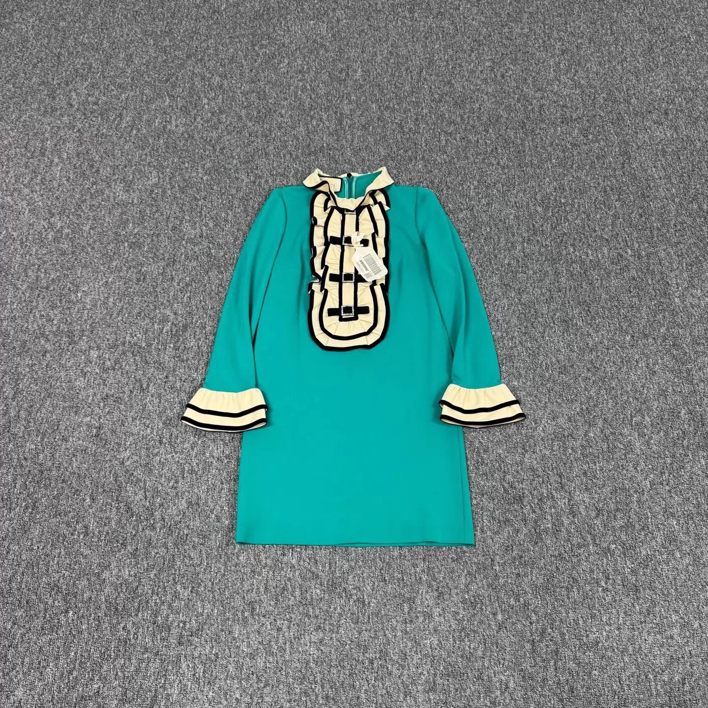 Gucci Gucci Women's Lake Green Tiger Head Embro Ruffled Dress S Size S / US 4 / IT 40 - 1 Thumbnail