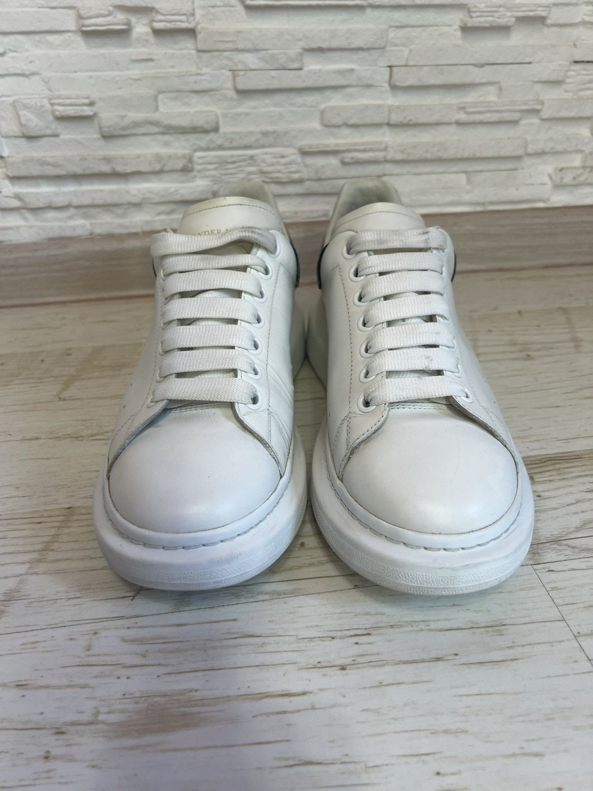 Alexander McQueen Alexander McQueen Leather Sneakers EU 41.5 (27cm) Size US 8.5 / EU 41-42 - 3 Thumbnail