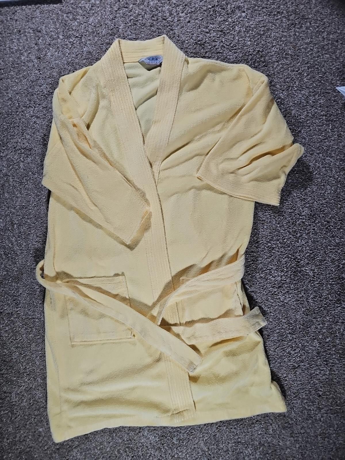 Other HP Hemingway Point USA Yellow Robe Size ONE SIZE - 1 Thumbnail