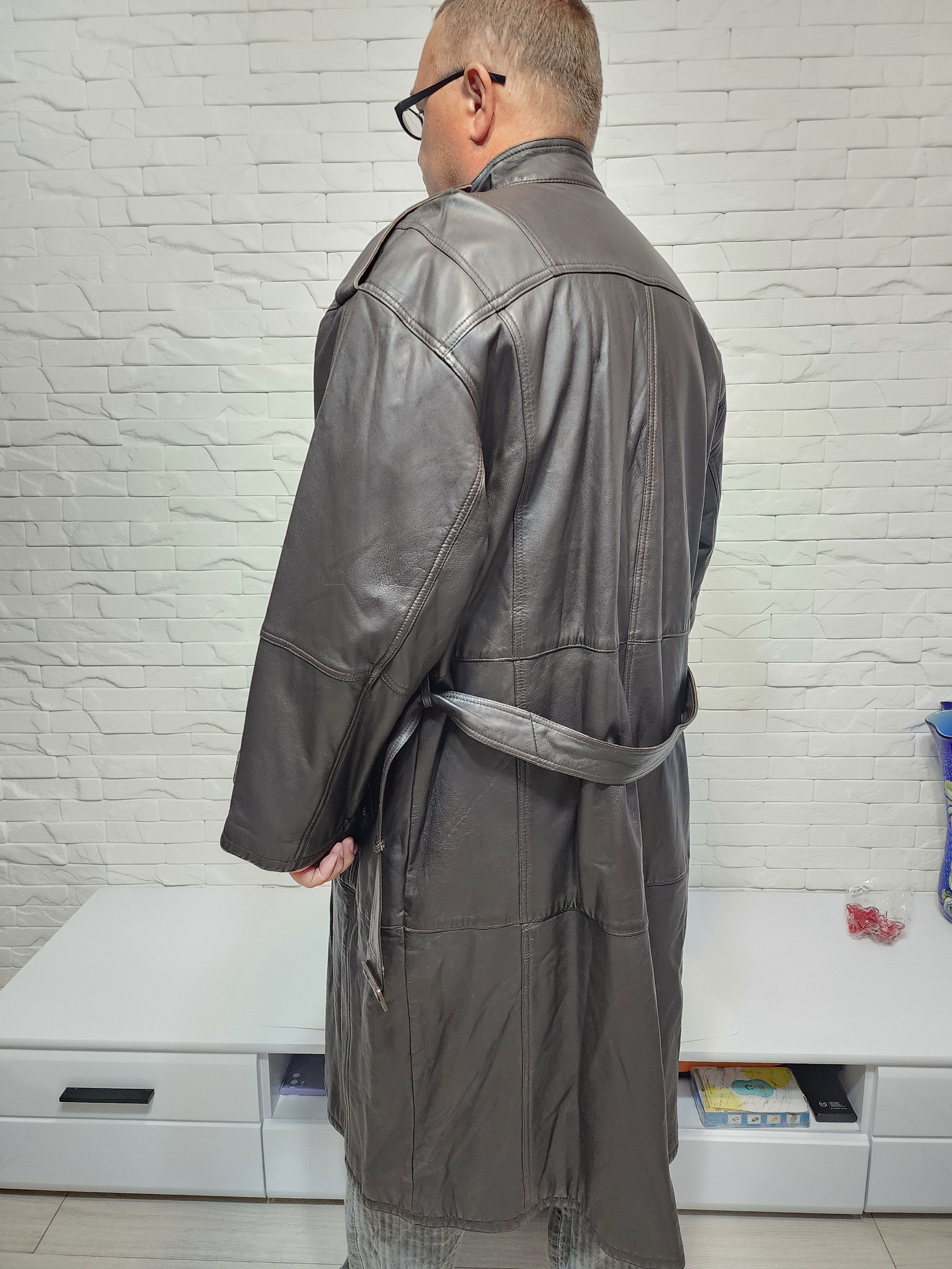 Designer Brown Genuine Leather Men's Coat with Belt Size US L / EU 52-54 / 3 - 6 Thumbnail