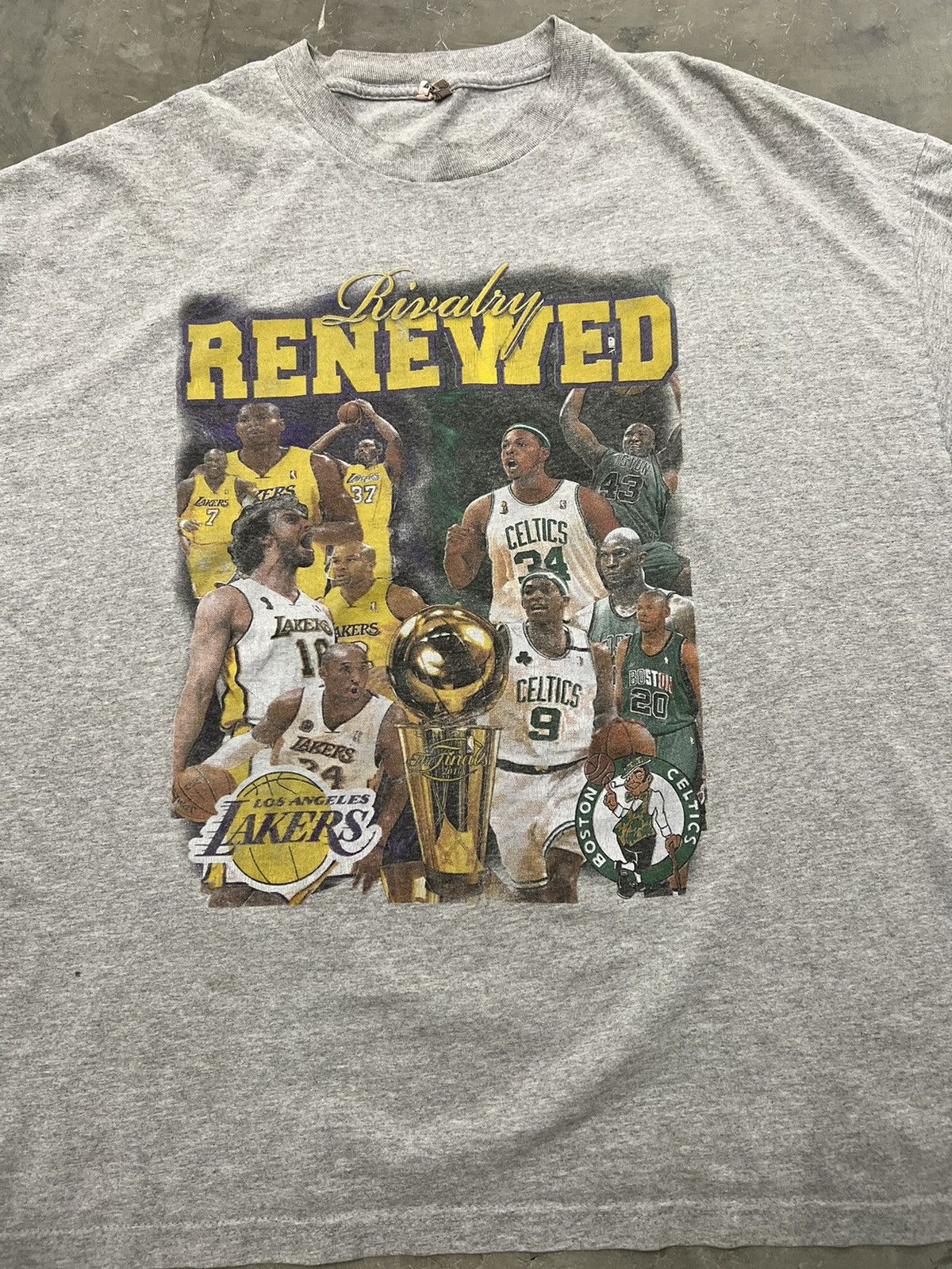 image of 2010 Nba Lakers Vs Celtics Rivalry Renewed Tee in Grey, Men's (Size 2XL)