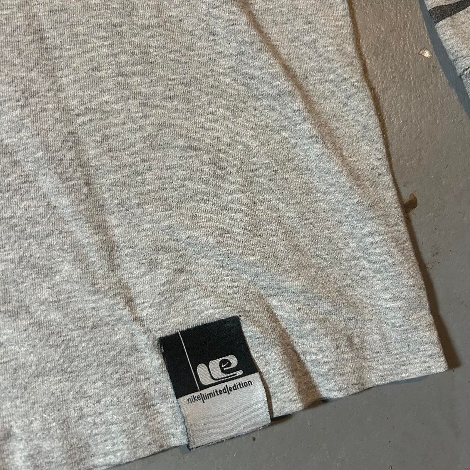 Nike Y2k nike long grey tee shirt ice man Size US XL / EU 56 / 4 - 5 Thumbnail