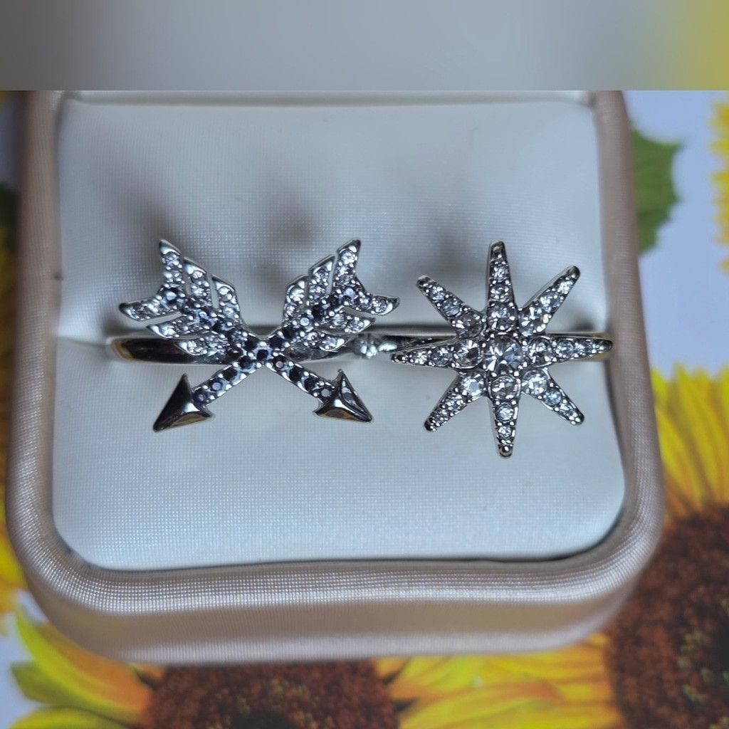 Vera Wang Simply Vera by Vera Wang Silver Star and Arrow Double Ring Size ONE SIZE - 10 Thumbnail