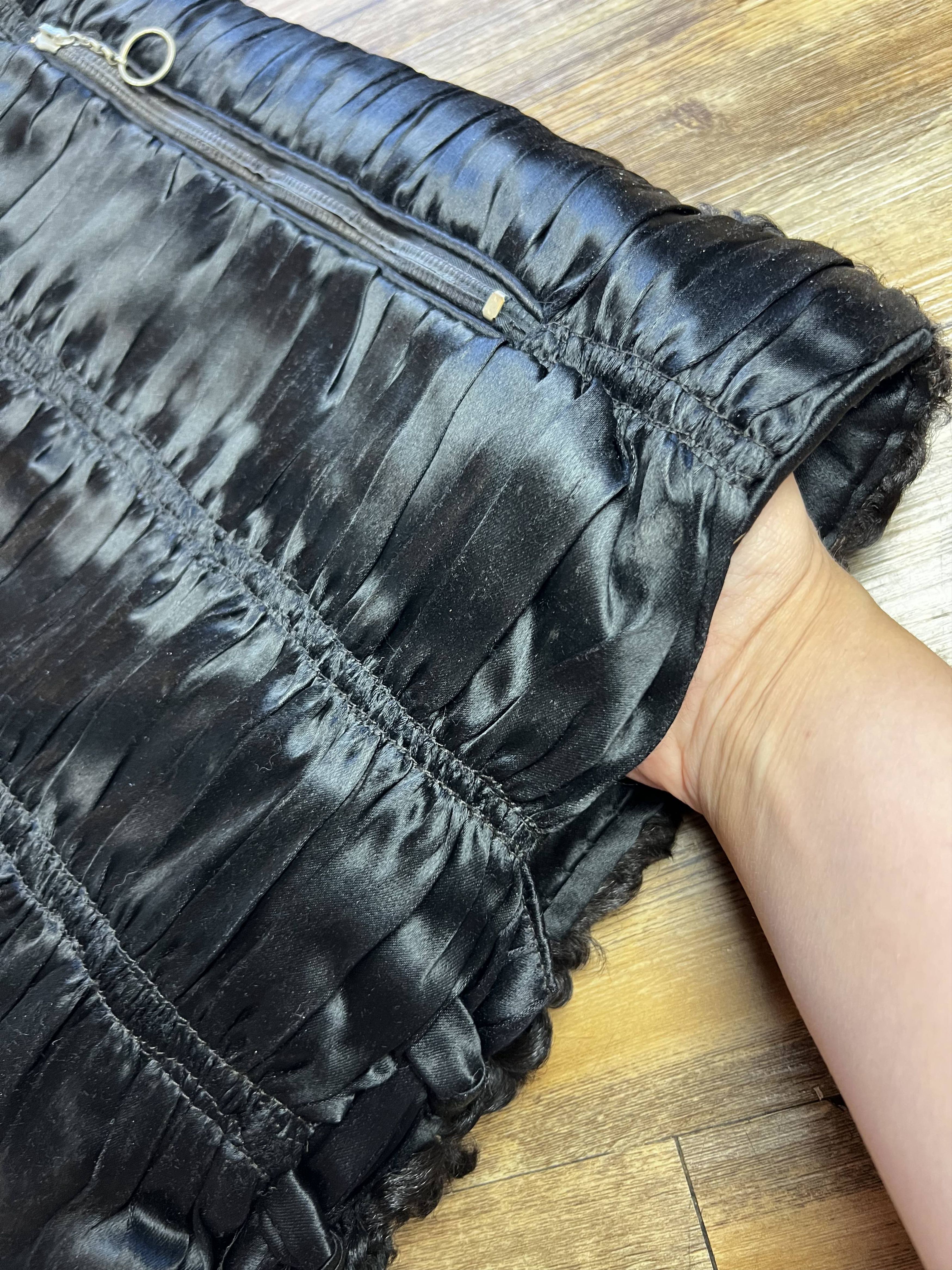 Vintage Vintage 1940's Persian Fur Hand Muff Purse with Zip Pocket Size ONE SIZE - 14 Thumbnail