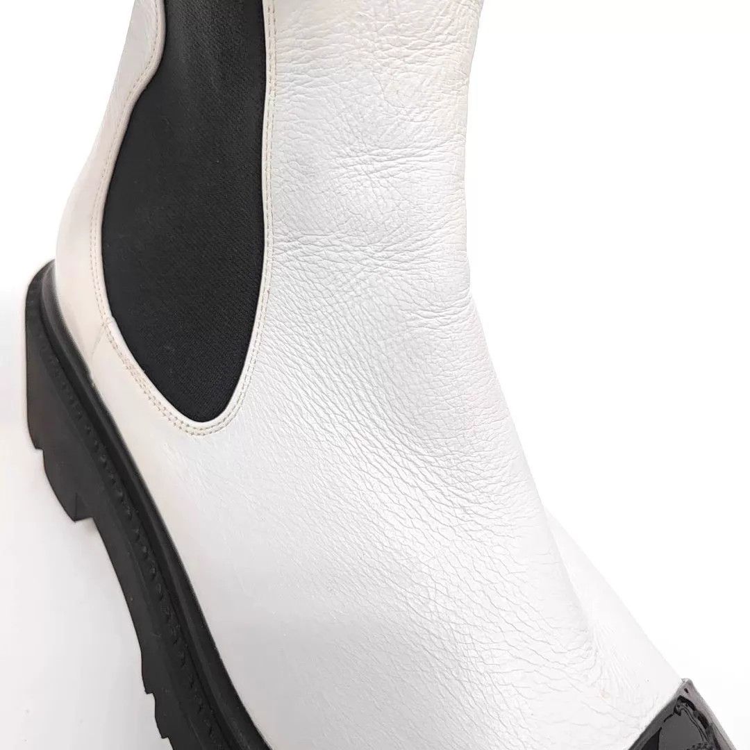 Chanel CHANEL Women's EU 37.5 Boots Size US 7 / IT 37 - 2 Thumbnail
