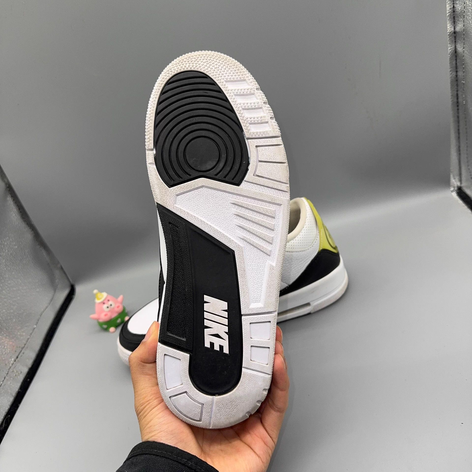 Nike Jordan AJ3 x Hiroshi Fujiwara Black/White 42.5 Size US 9.5 / EU 42-43 - 7 Thumbnail
