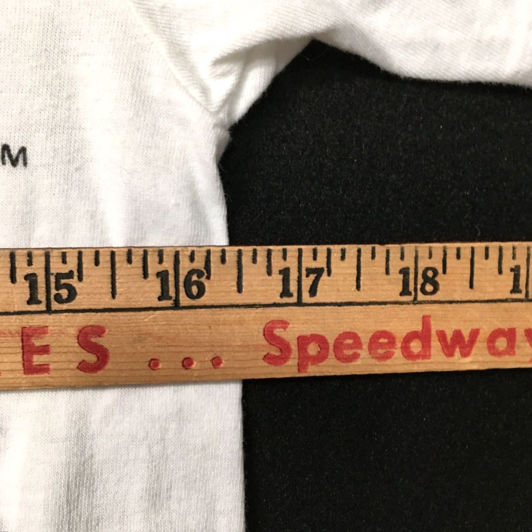 Champion VINTAGE 49ERS San Francisco Super Bowl Champions T Shirt Medium White Graphic Tee Mens Size US M / EU 48-50 / 2 - 5 Thumbnail