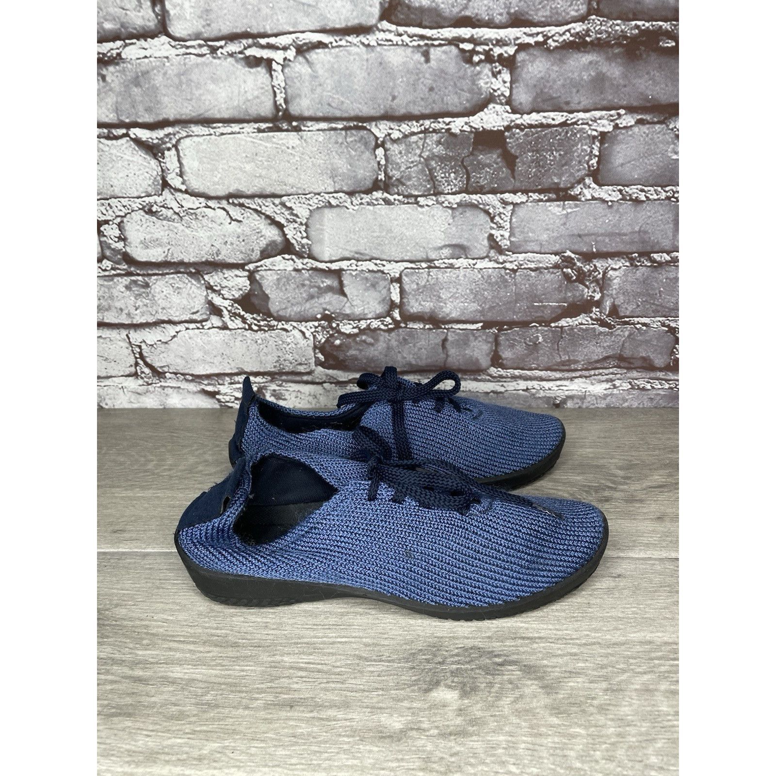 Other Arcopedico LS Blue Knit Fabric Lace Up Comfort Shoes Women’s Size US 7 / IT 37 - 10 Thumbnail