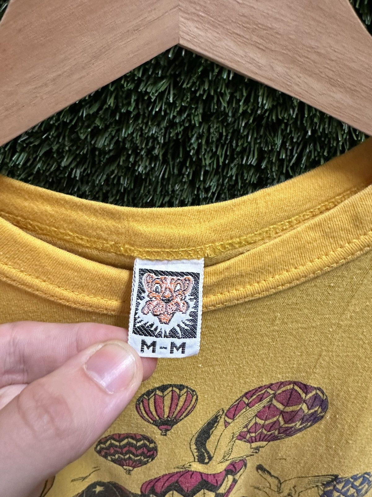 Vintage Vintage 1970s Hot Air Ballon Adventures T-shirt Medium Size US S / EU 44-46 / 1 - 3 Thumbnail
