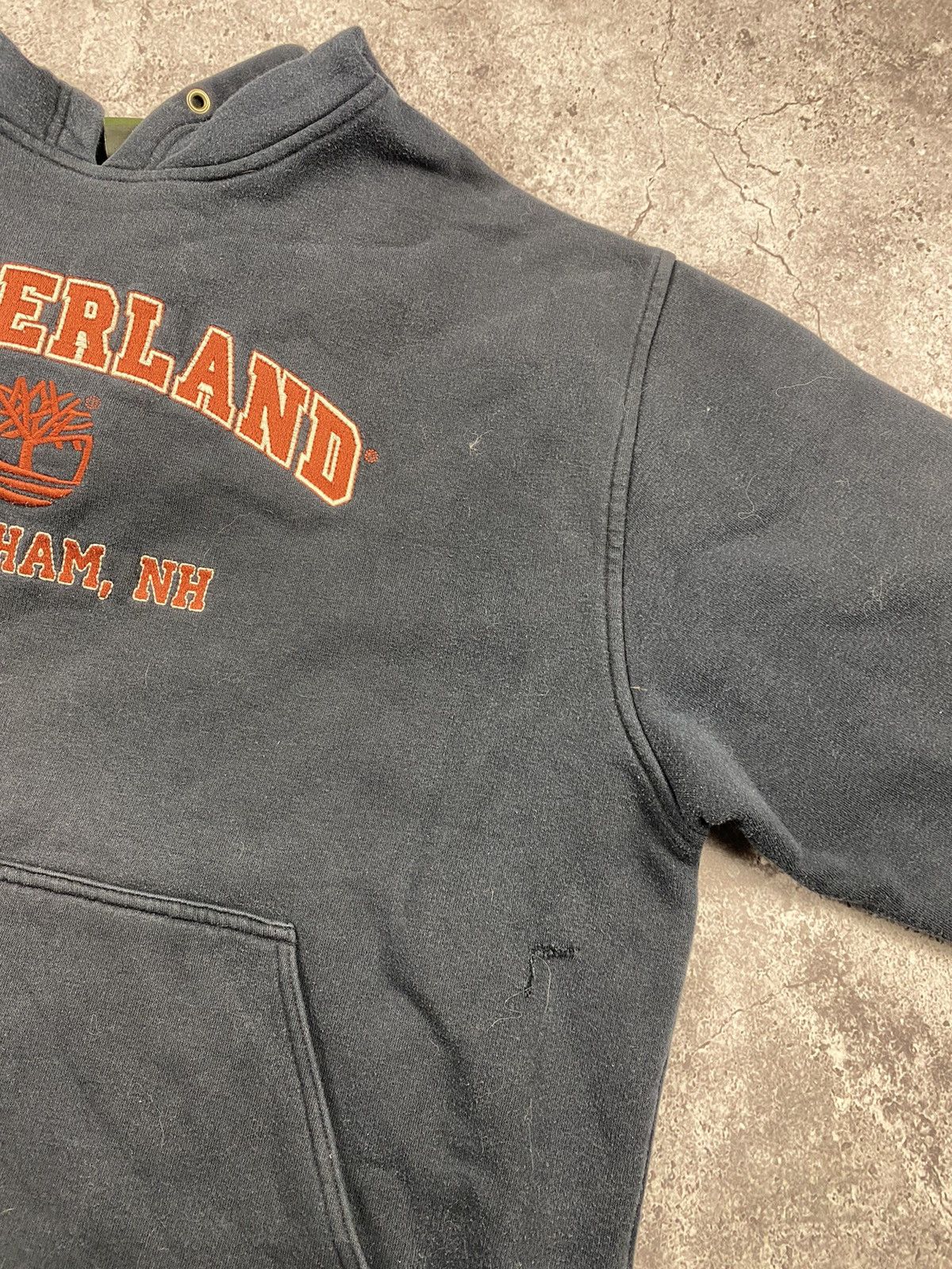 Timberland × Vintage Crazy Vintage Y2K Timberland Hoodie Boxy Faded Size US XL / EU 56 / 4 - 3 Thumbnail
