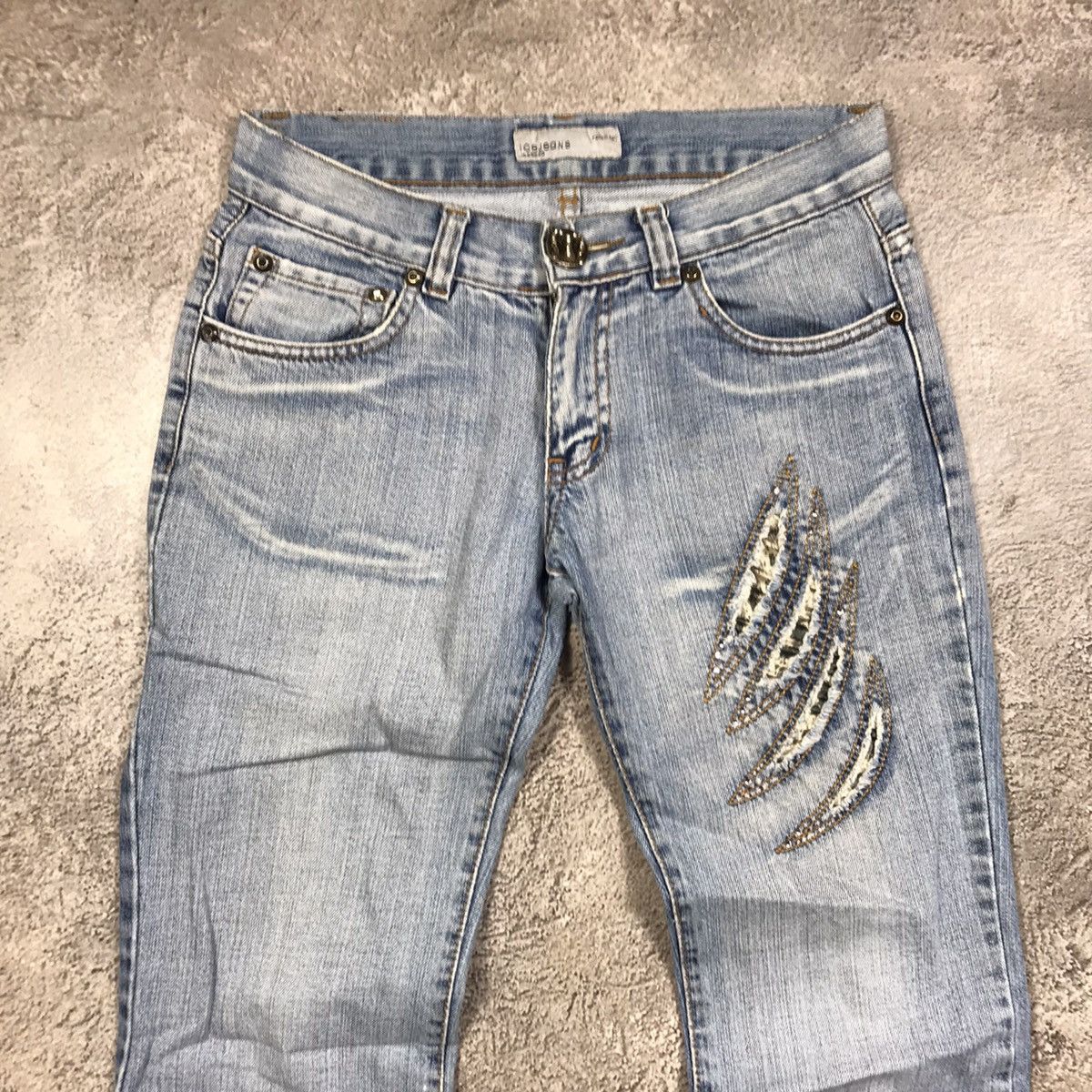 Vintage Vintage 90s Iceberg Distressed Flared Jeans Grunge Japan 28 Size 28" / US 6 / IT 42 - 2 Thumbnail