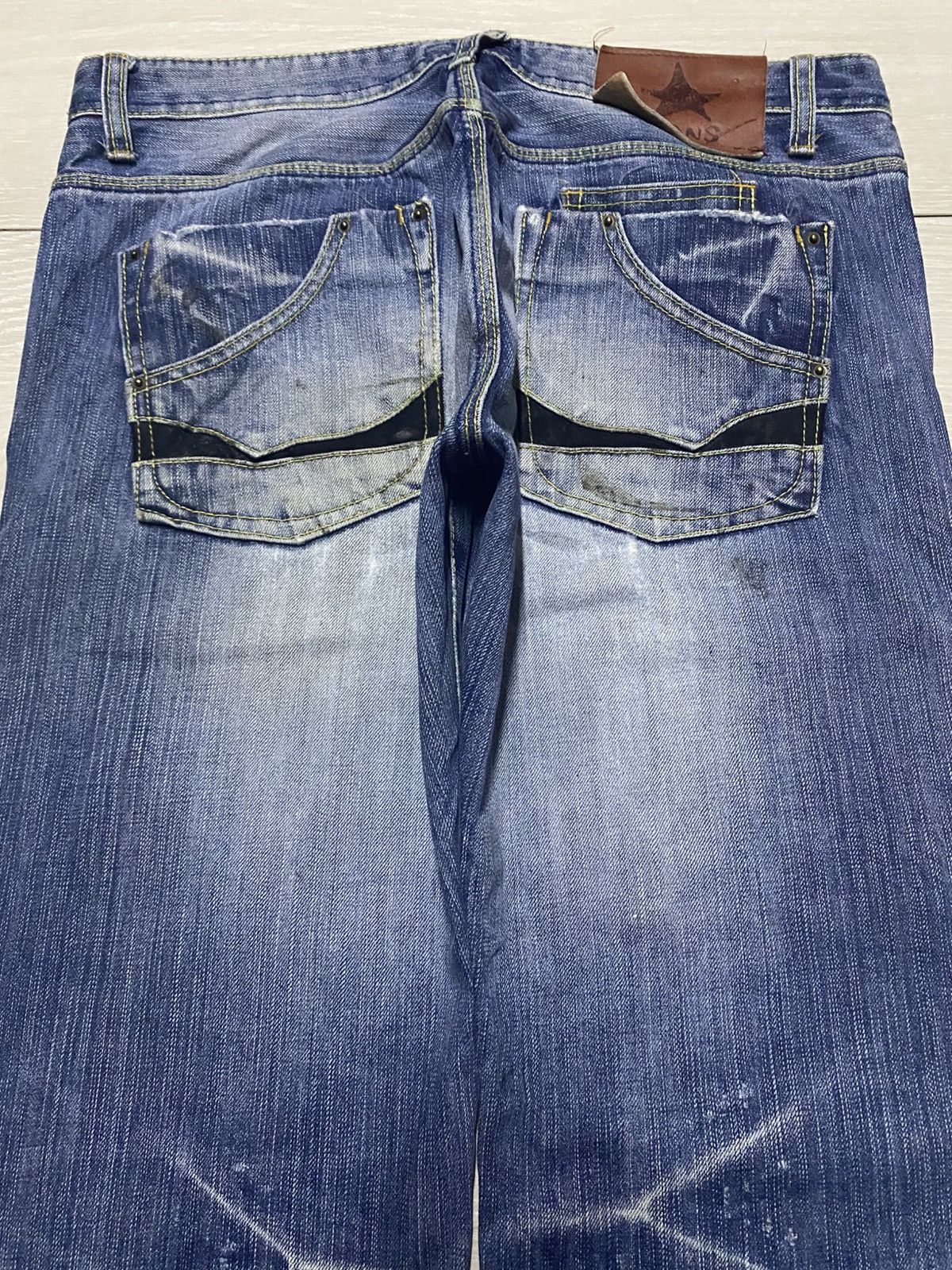 Authentic Pigment Vintage Authentic Urban Craft 12Ons Denim Cross Emroidered Size US 33 - 4 Thumbnail