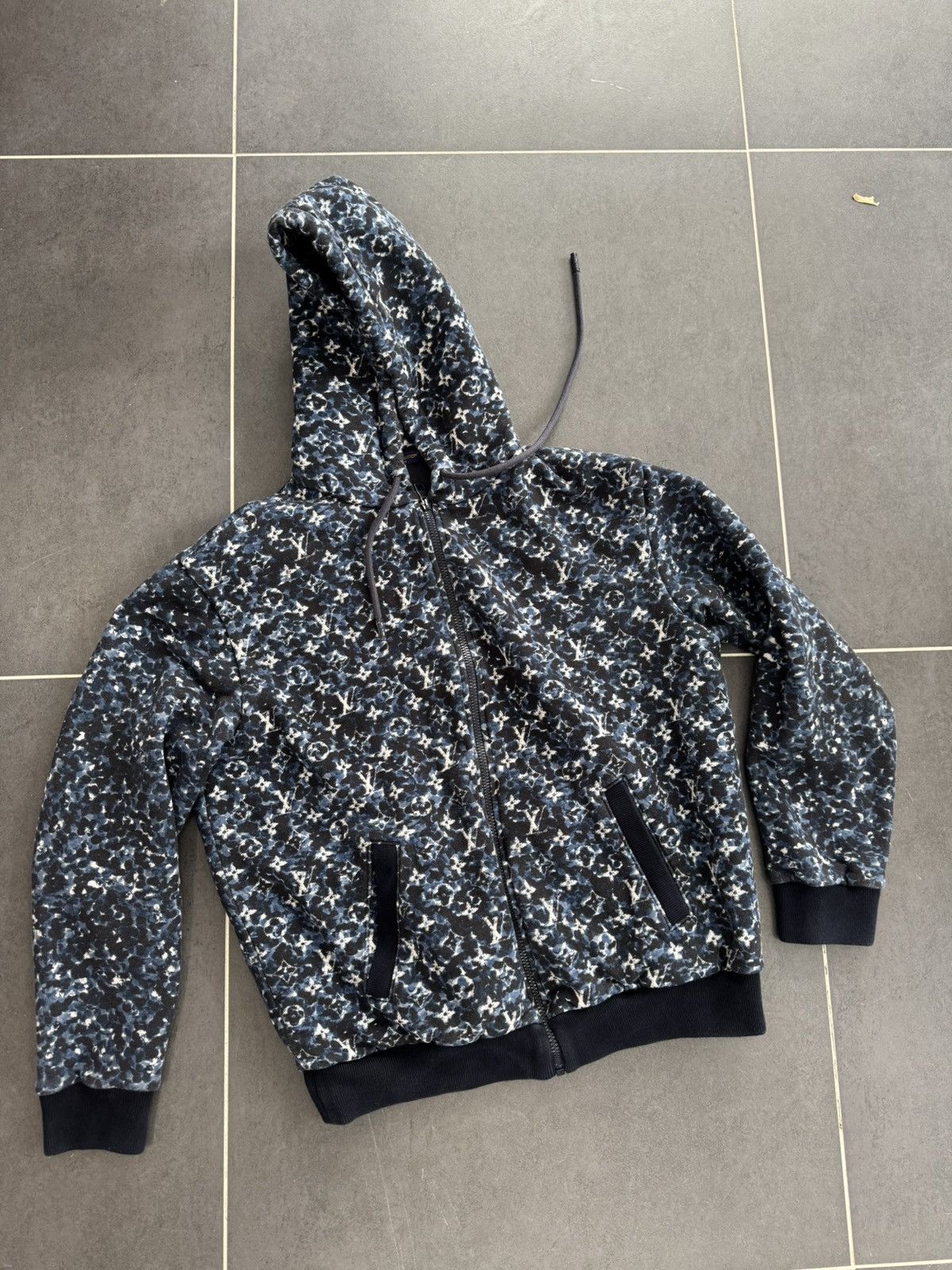Louis Vuitton Louis Vuitton monogram zip up Size US XL / EU 56 / 4 - 1 Thumbnail