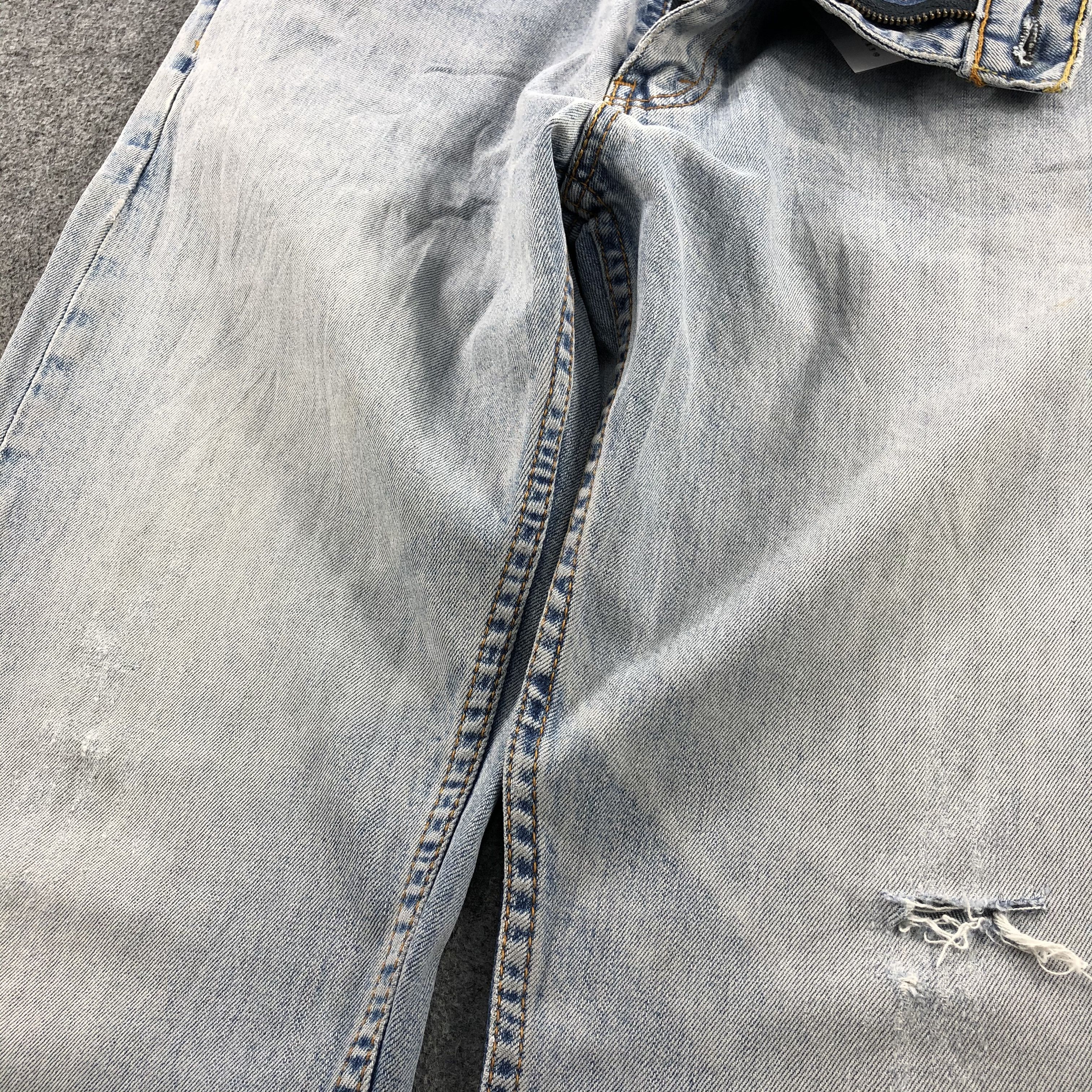 Levi's × Vintage 90s Vintage Levis Light Wash 505 Jeans-JM1696 Size US 31 - 10 Thumbnail